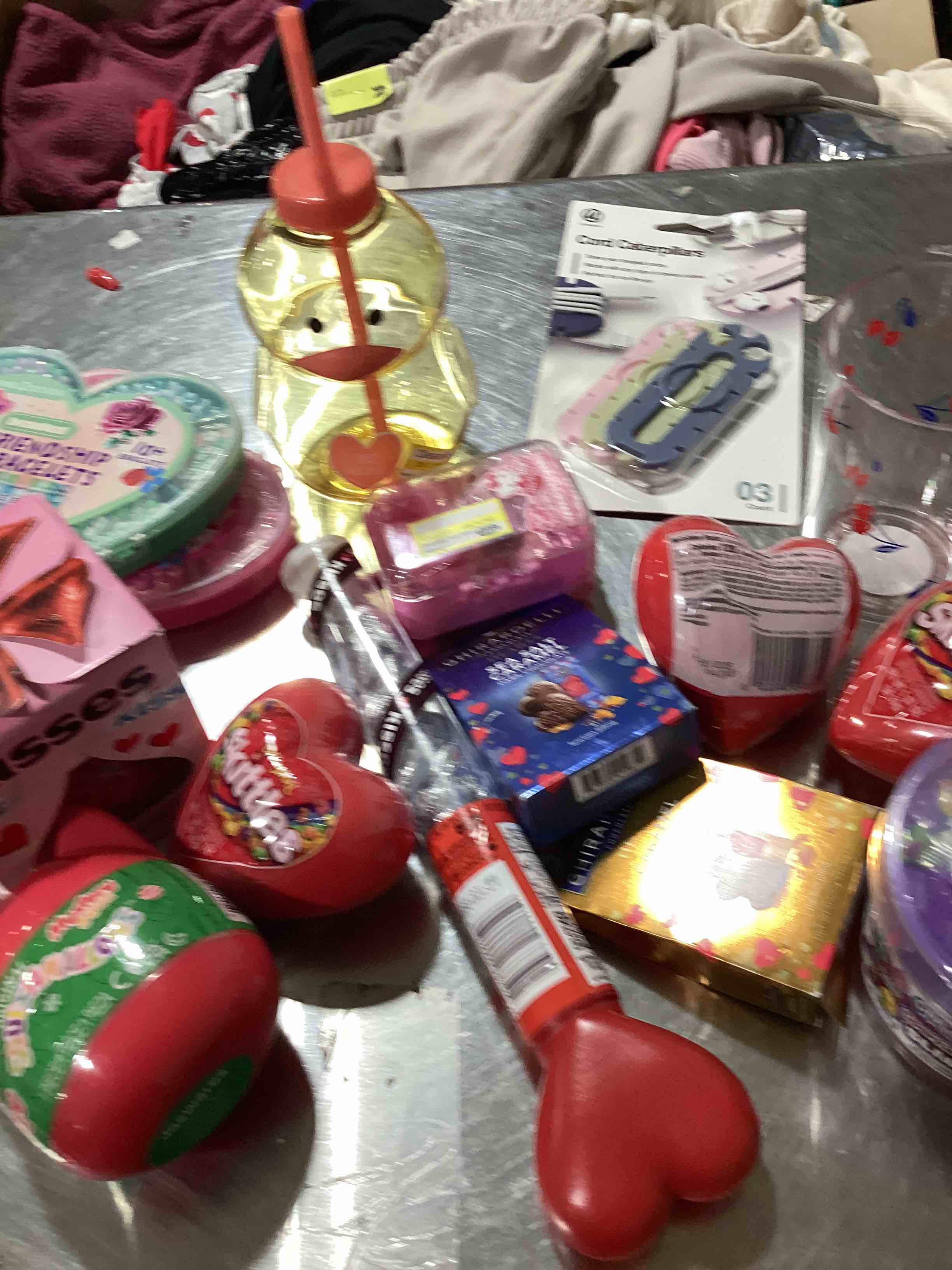 Assorted items 