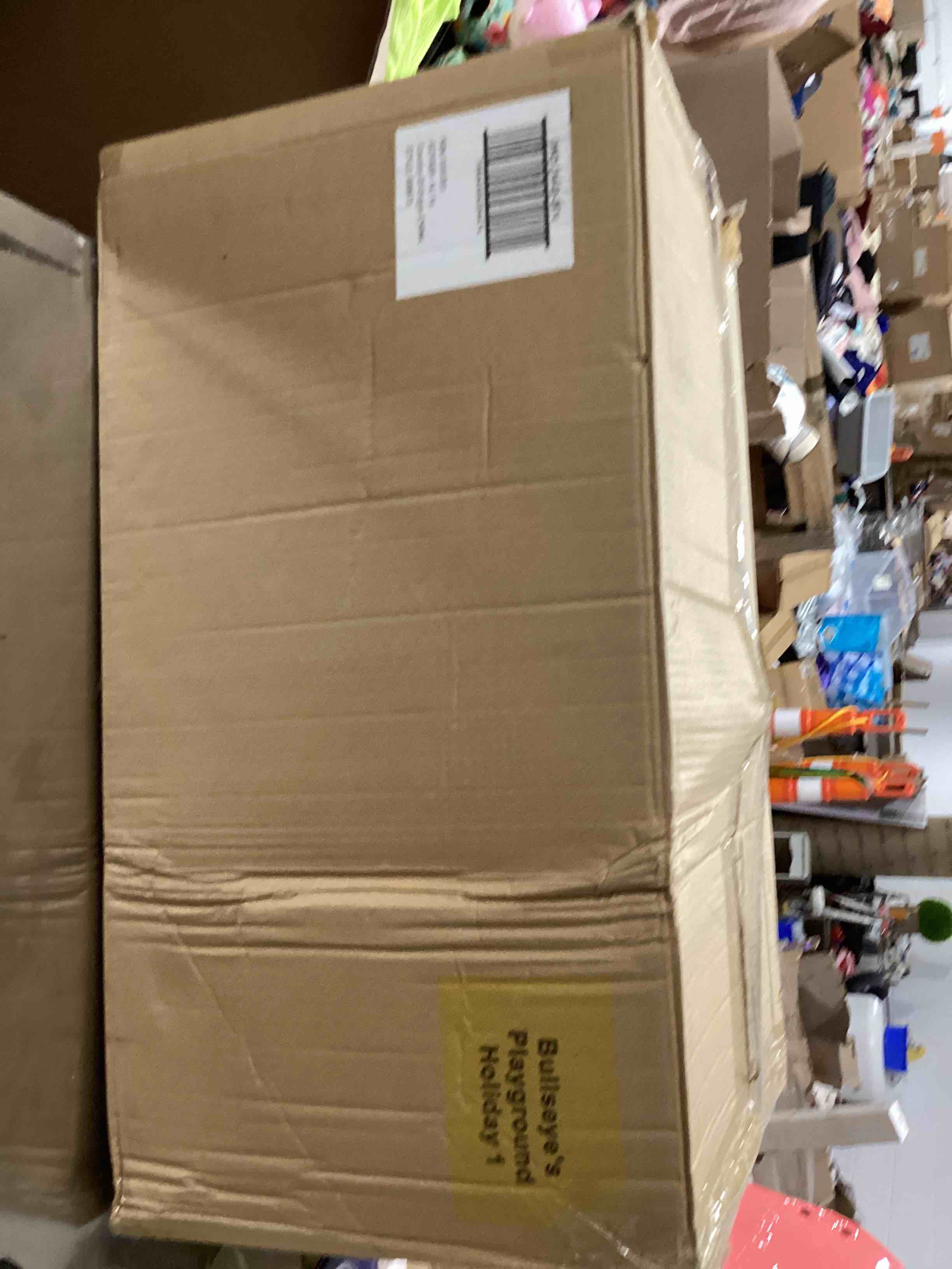 https://s3.amazonaws.com/lotting-images-prod/bidfta/PNK1830457_1750792996668.jpeg
