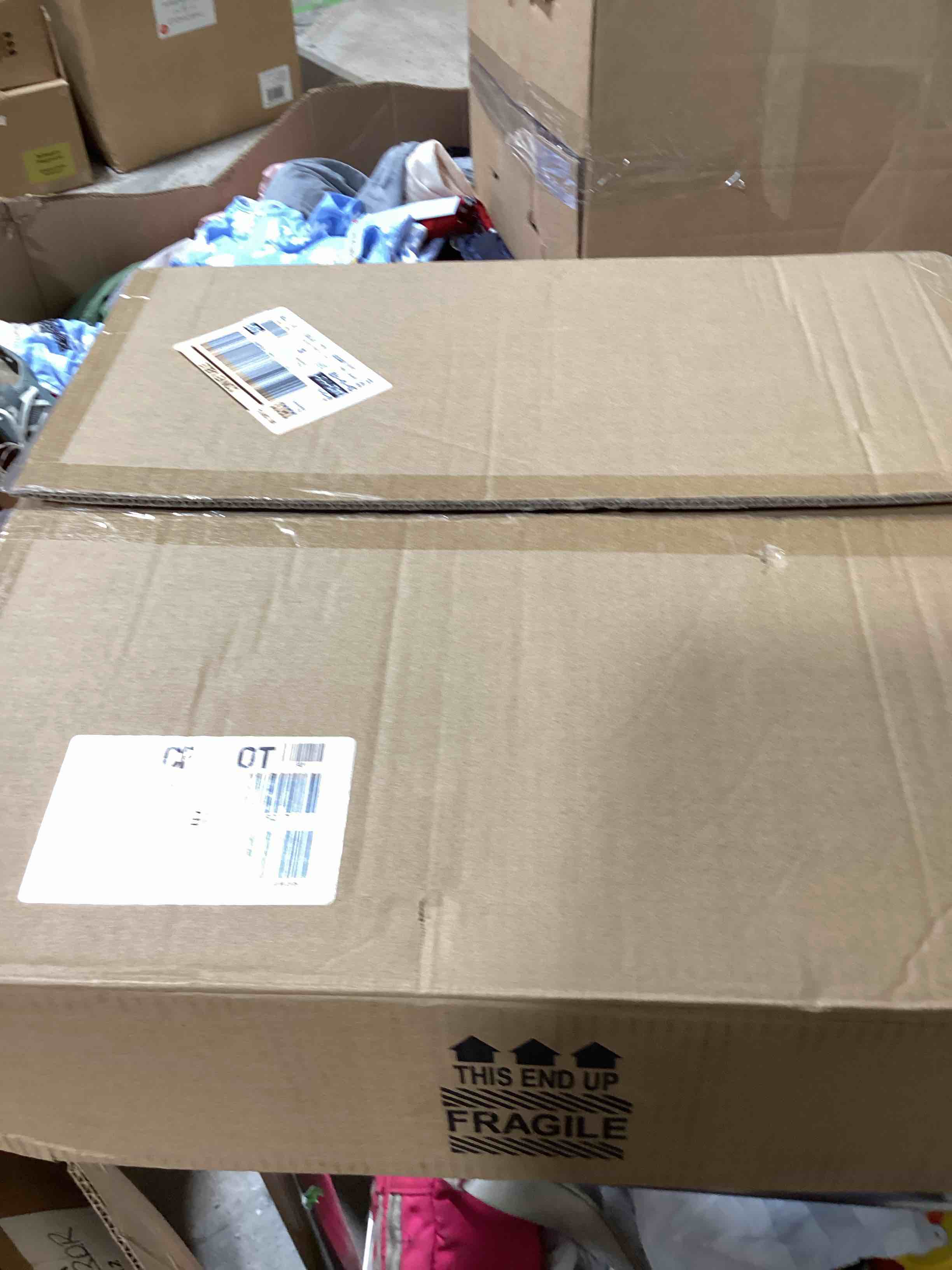 https://s3.amazonaws.com/lotting-images-prod/bidfta/PNK1830490_1750779303681.jpeg