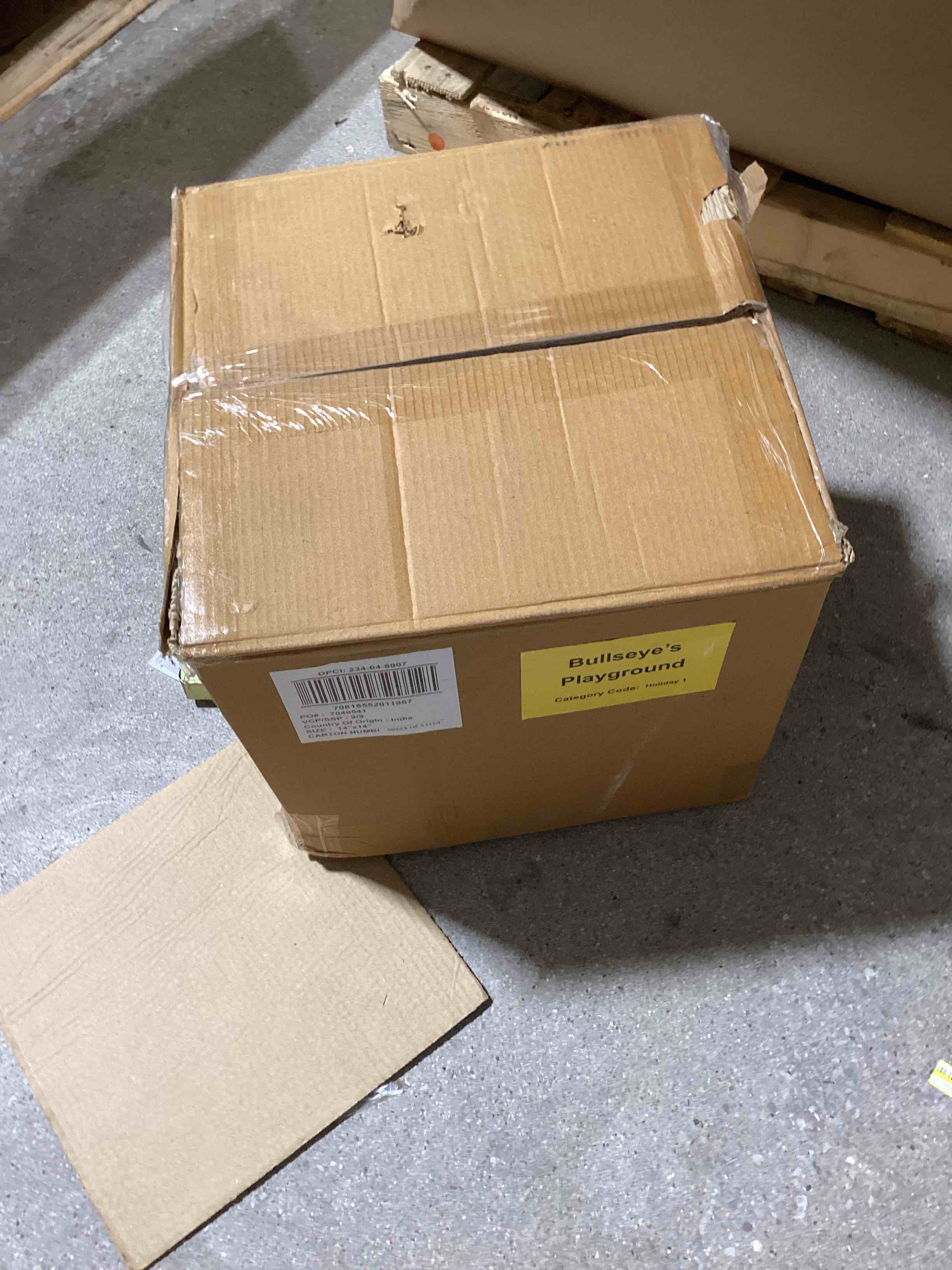 https://s3.amazonaws.com/lotting-images-prod/bidfta/PNK1830503_1750775243854.jpeg