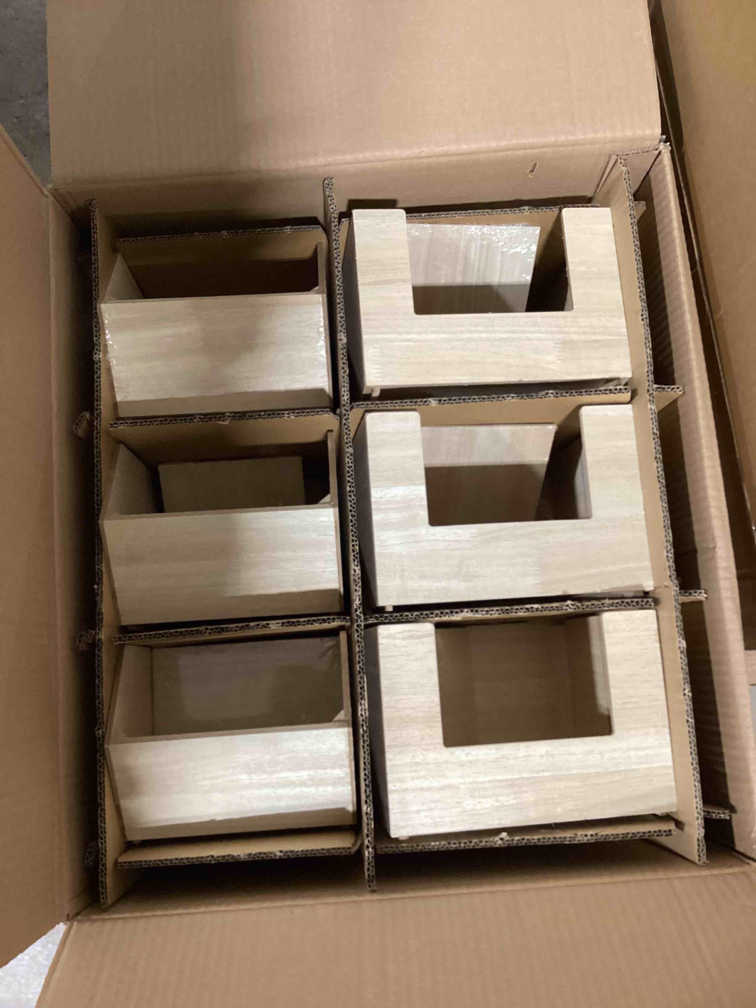 https://s3.amazonaws.com/lotting-images-prod/bidfta/PNK1830509_1750773069456.jpeg