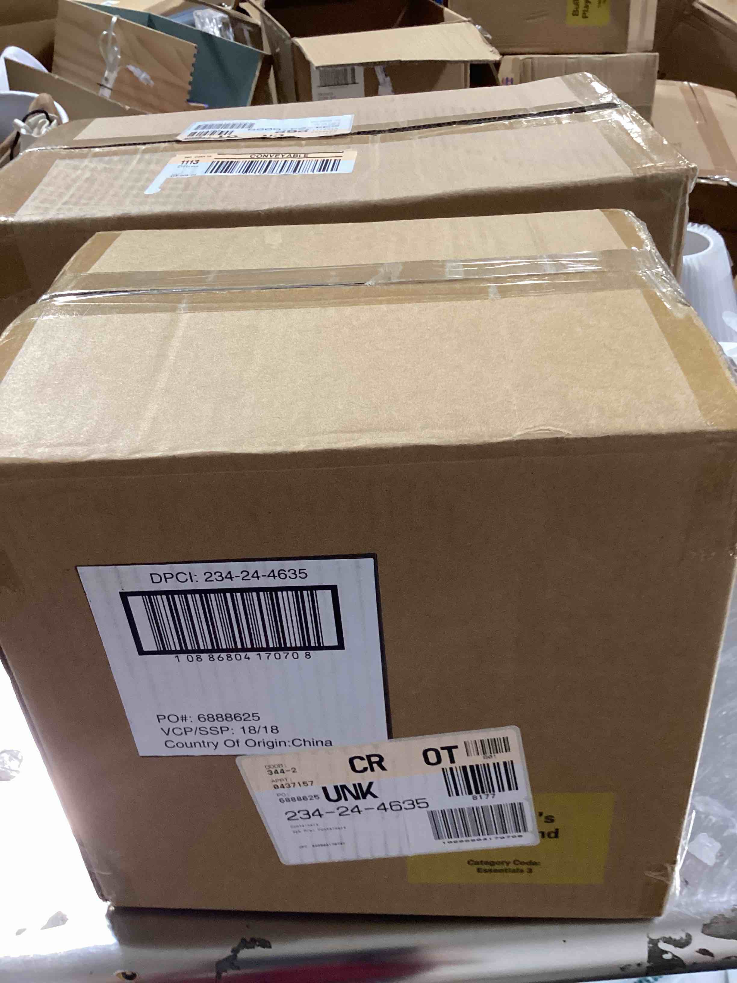 https://s3.amazonaws.com/lotting-images-prod/bidfta/PNK1830994_1751405401630.jpeg