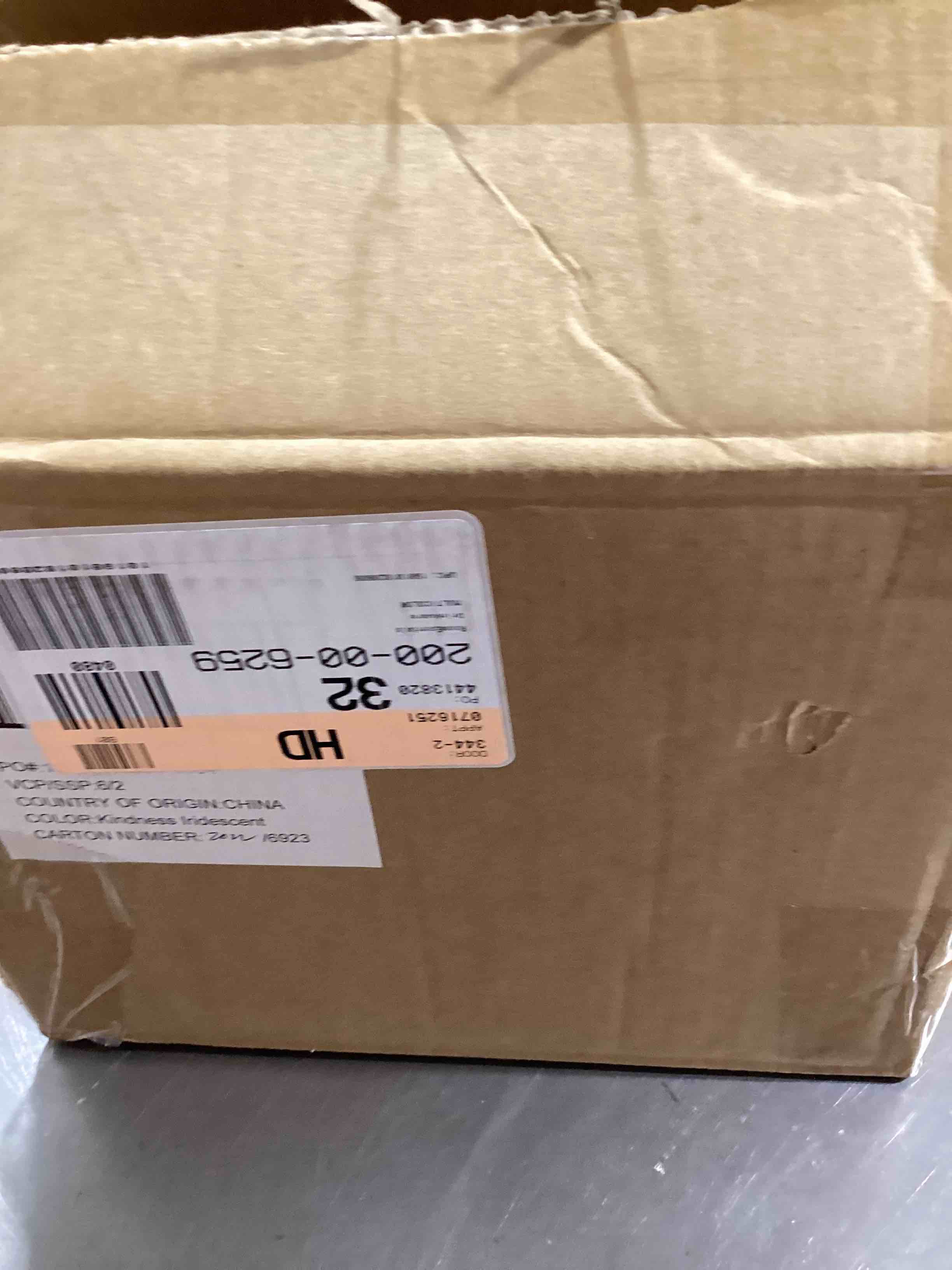 https://s3.amazonaws.com/lotting-images-prod/bidfta/PNK1831298_1752162775978.jpeg
