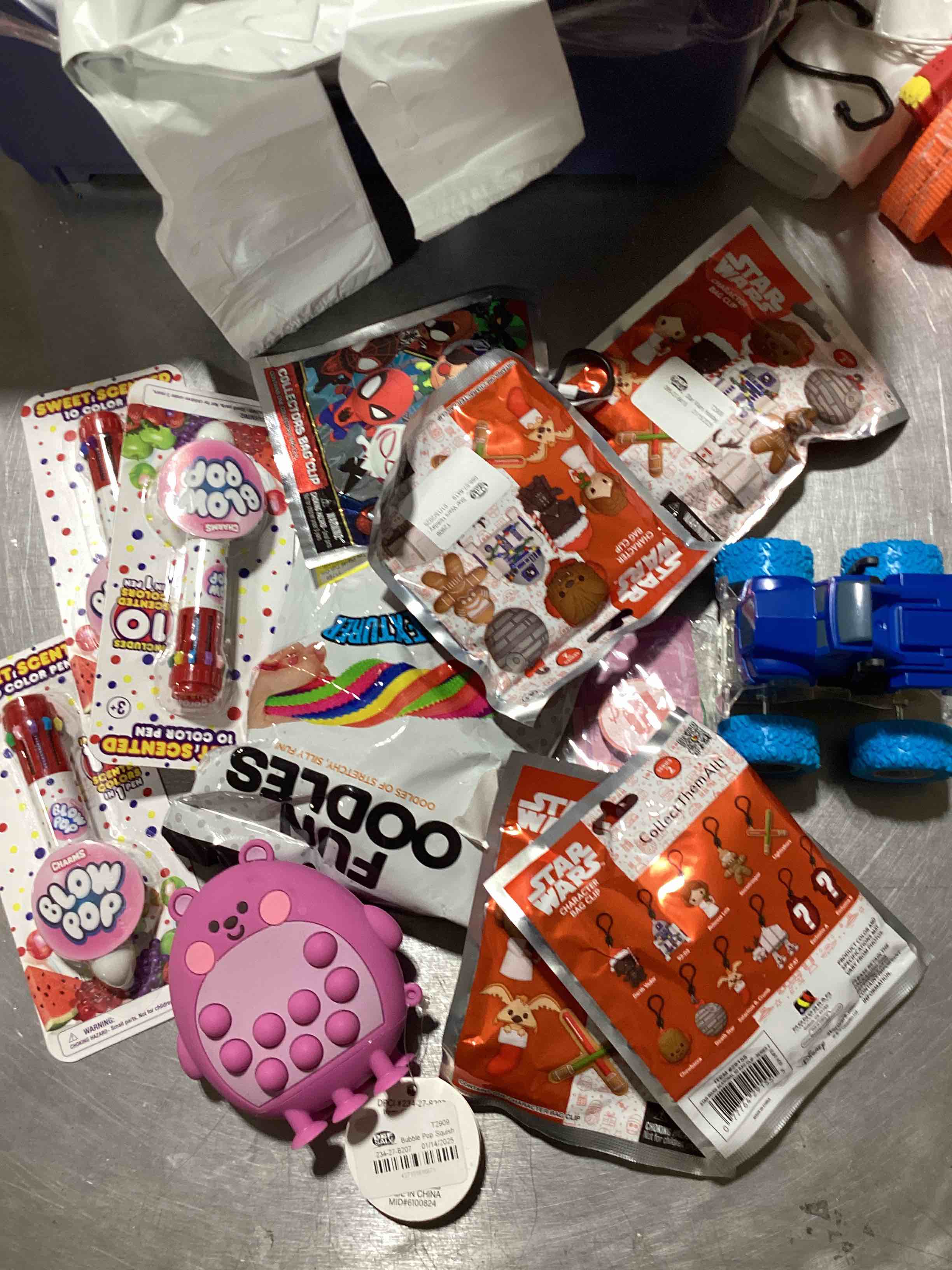 Assorted kid’s items 