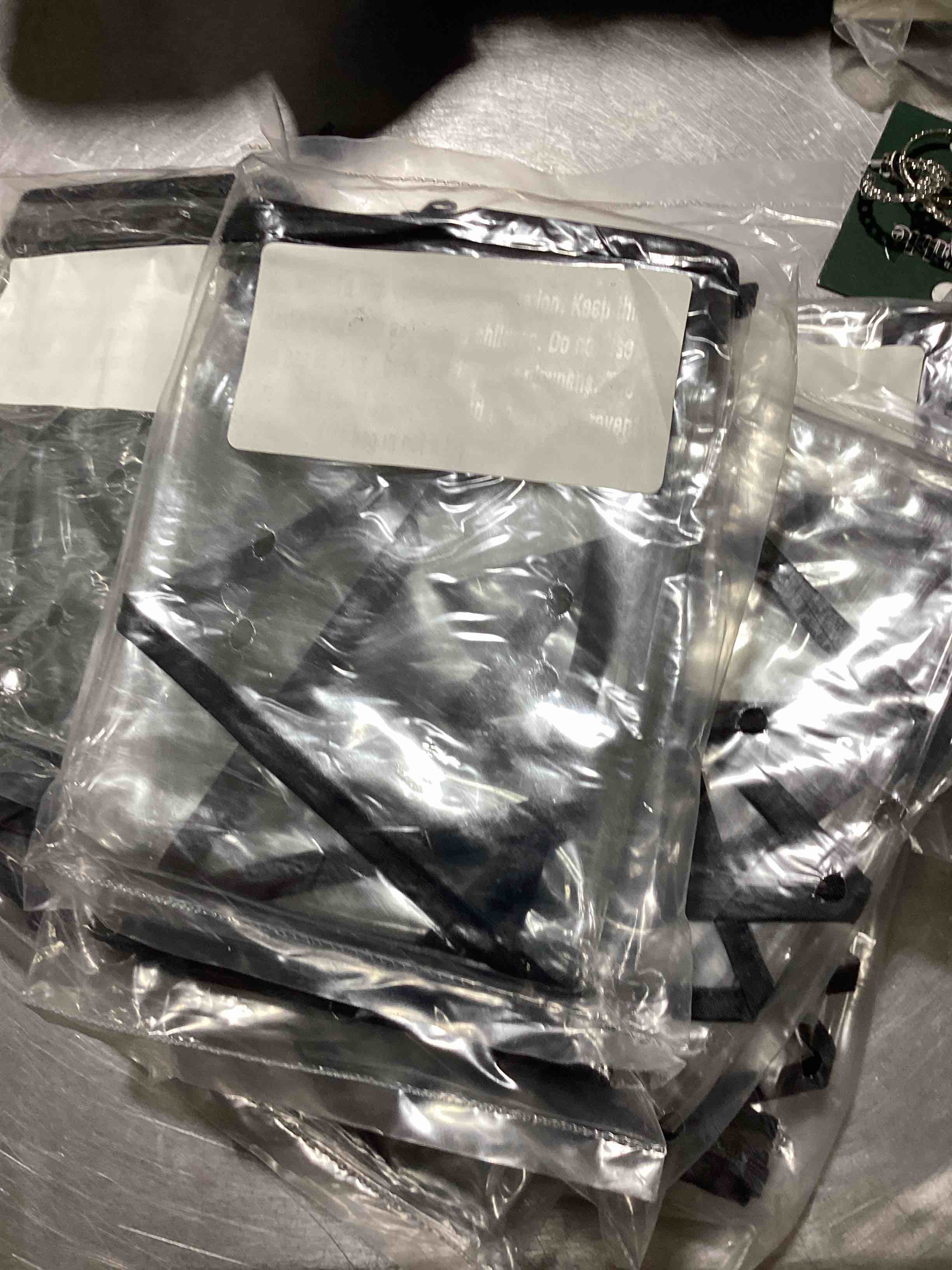 Plastic zip bags 