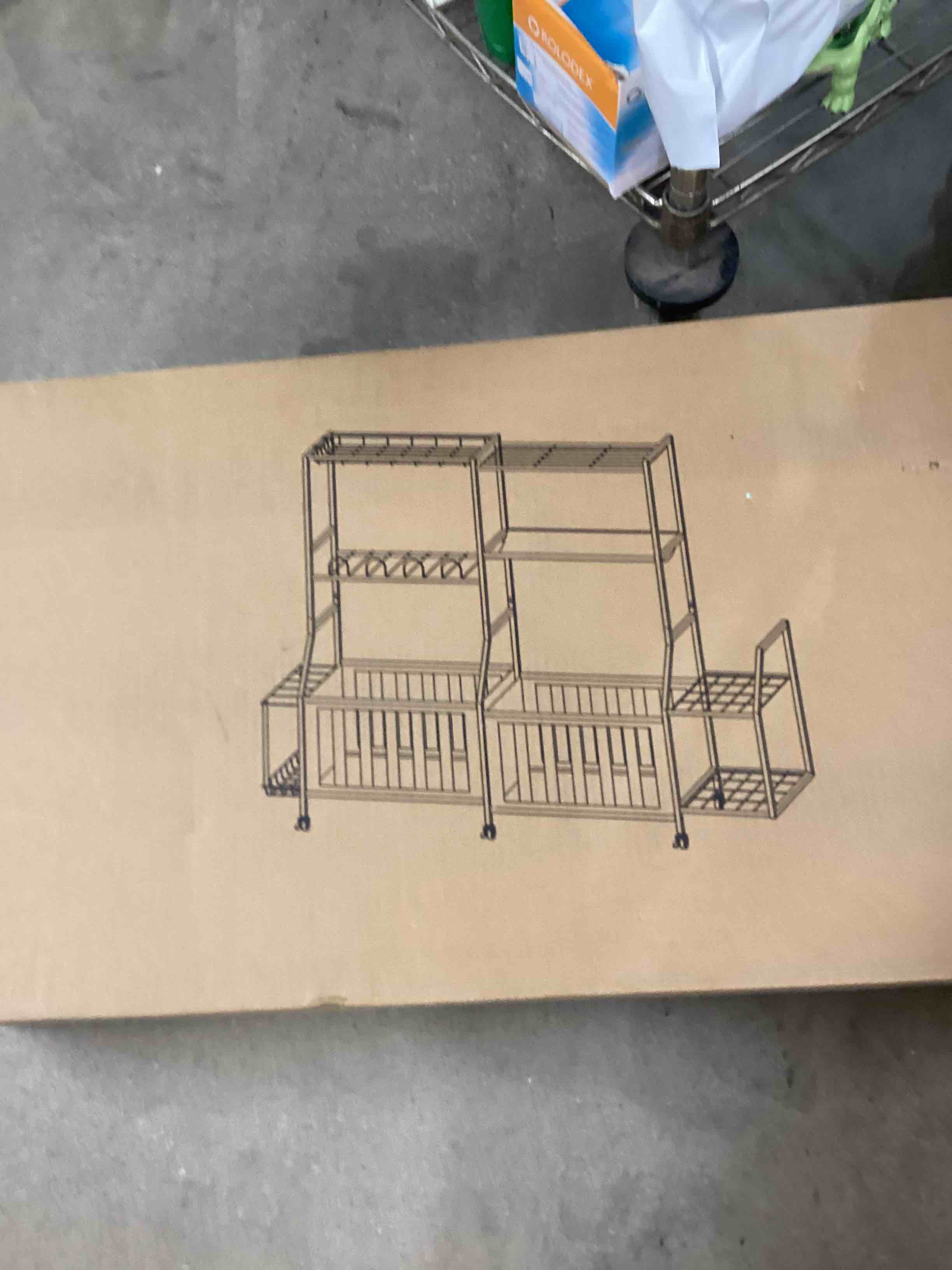 https://s3.amazonaws.com/lotting-images-prod/bidfta/PNK1831710_1752591246301.jpeg