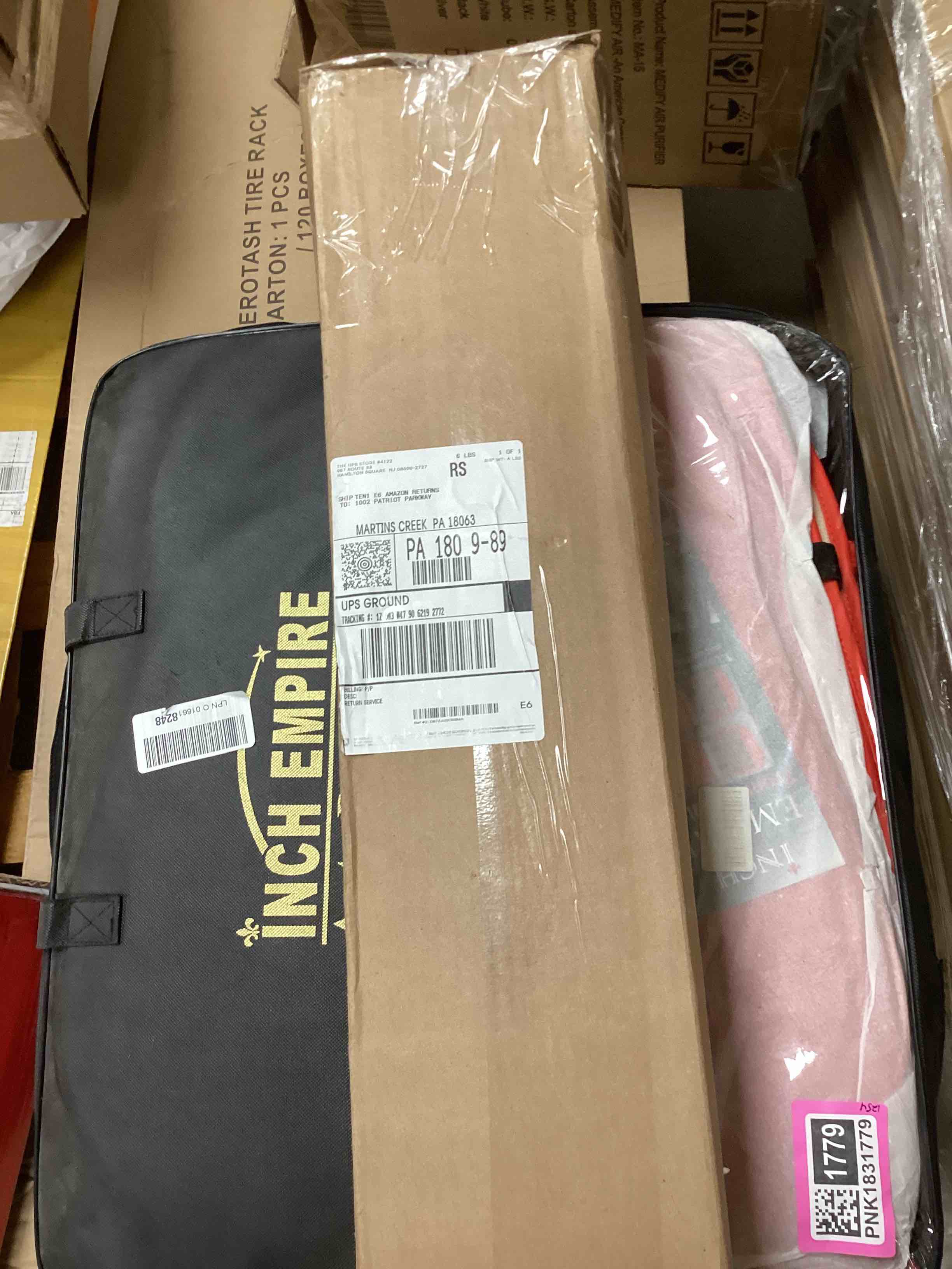 https://s3.amazonaws.com/lotting-images-prod/bidfta/PNK1831778_1752606468222.jpeg