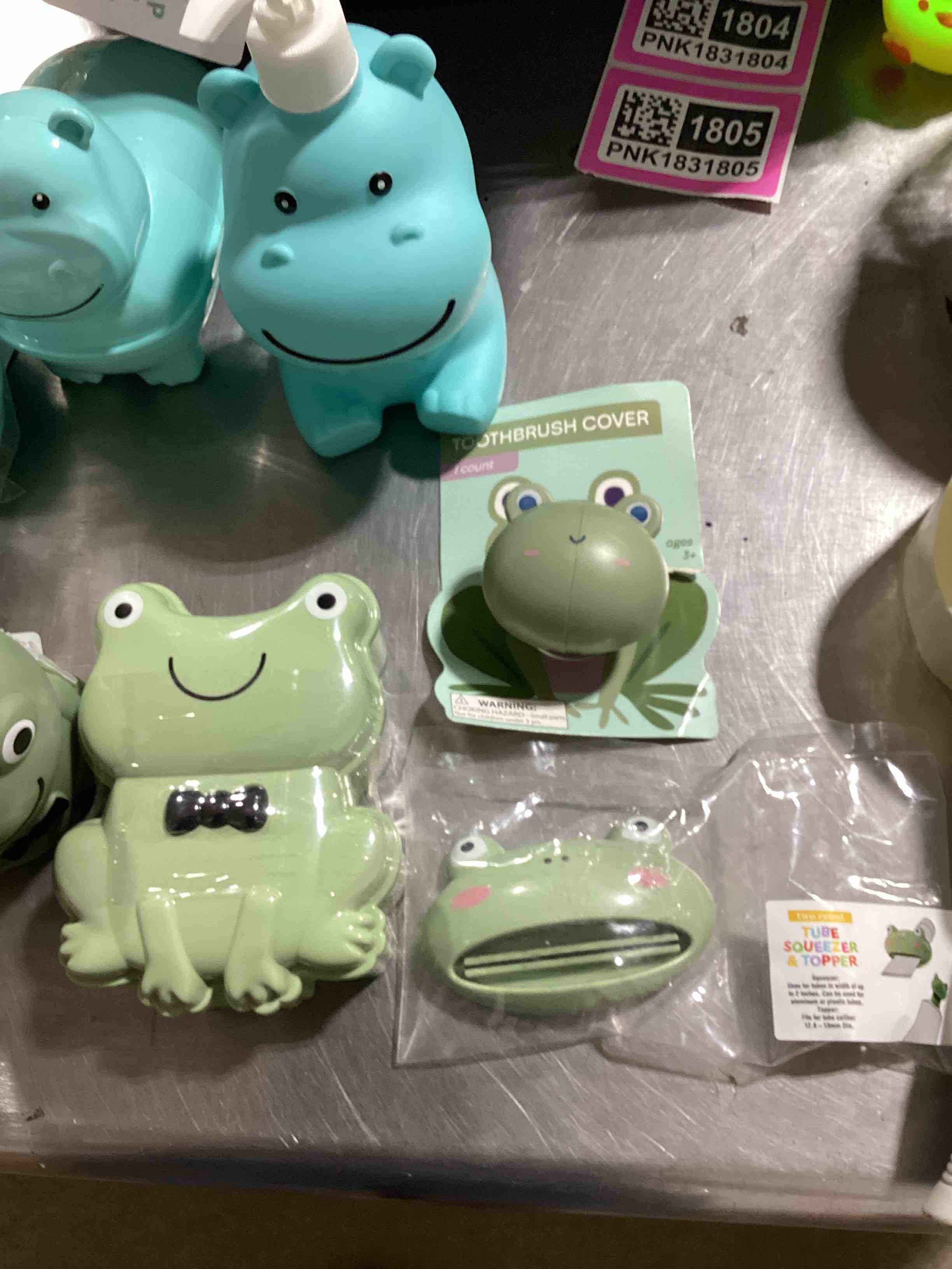 Assorted bathroom kid items 