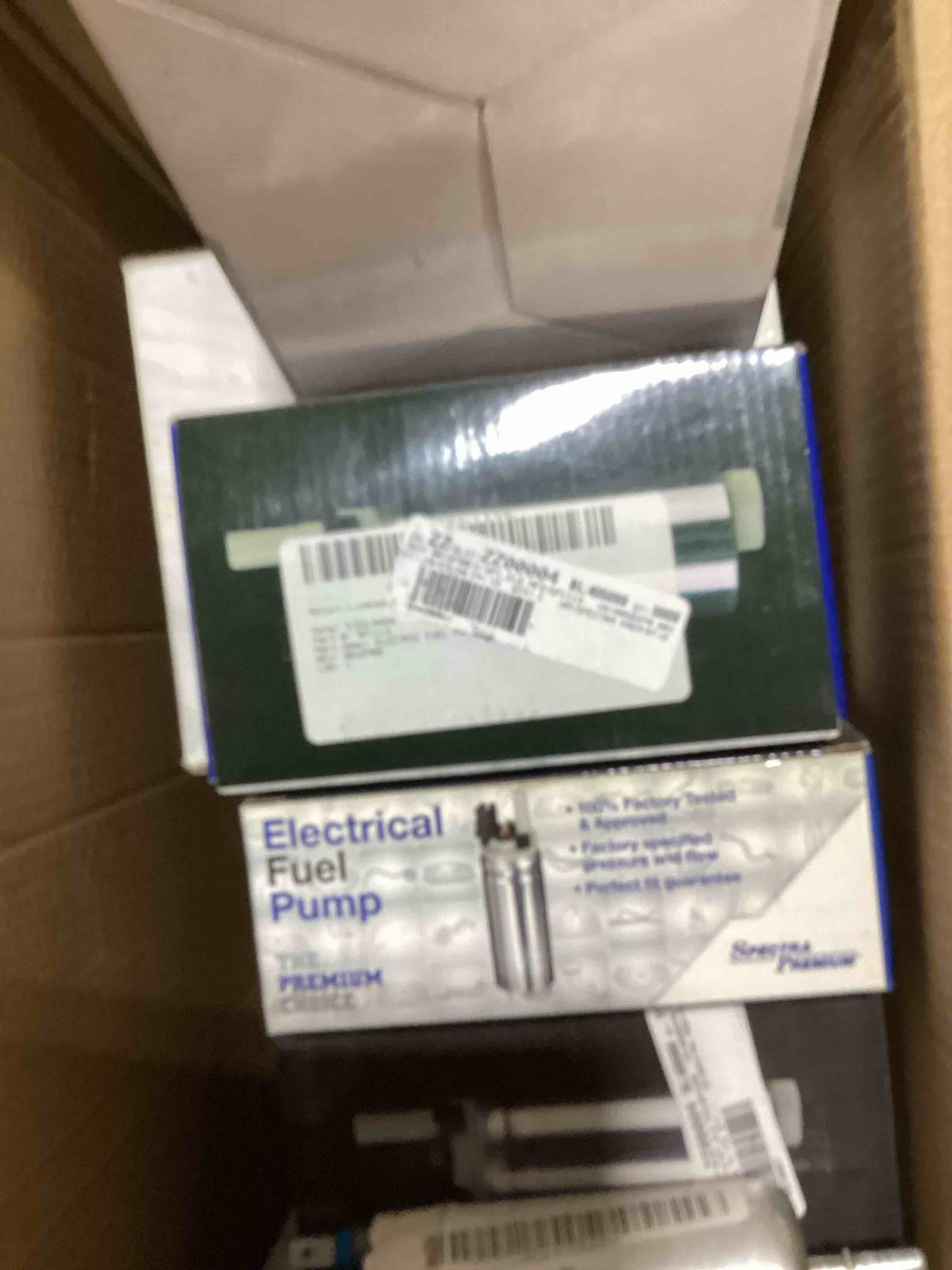 https://s3.amazonaws.com/lotting-images-prod/bidfta/PNK1832054_1752765946979.jpeg