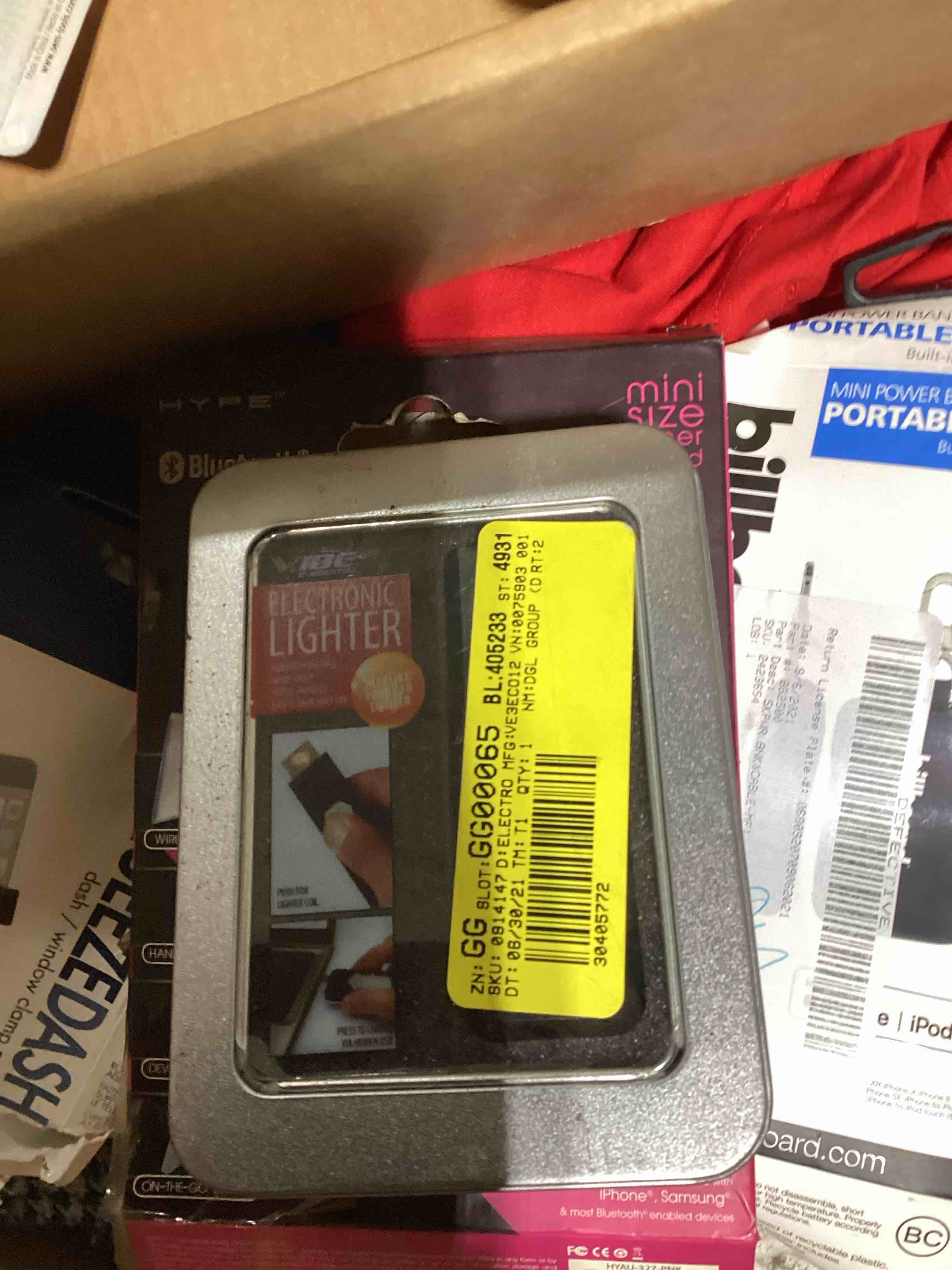 https://s3.amazonaws.com/lotting-images-prod/bidfta/PNK1832382_1753112649798.jpeg