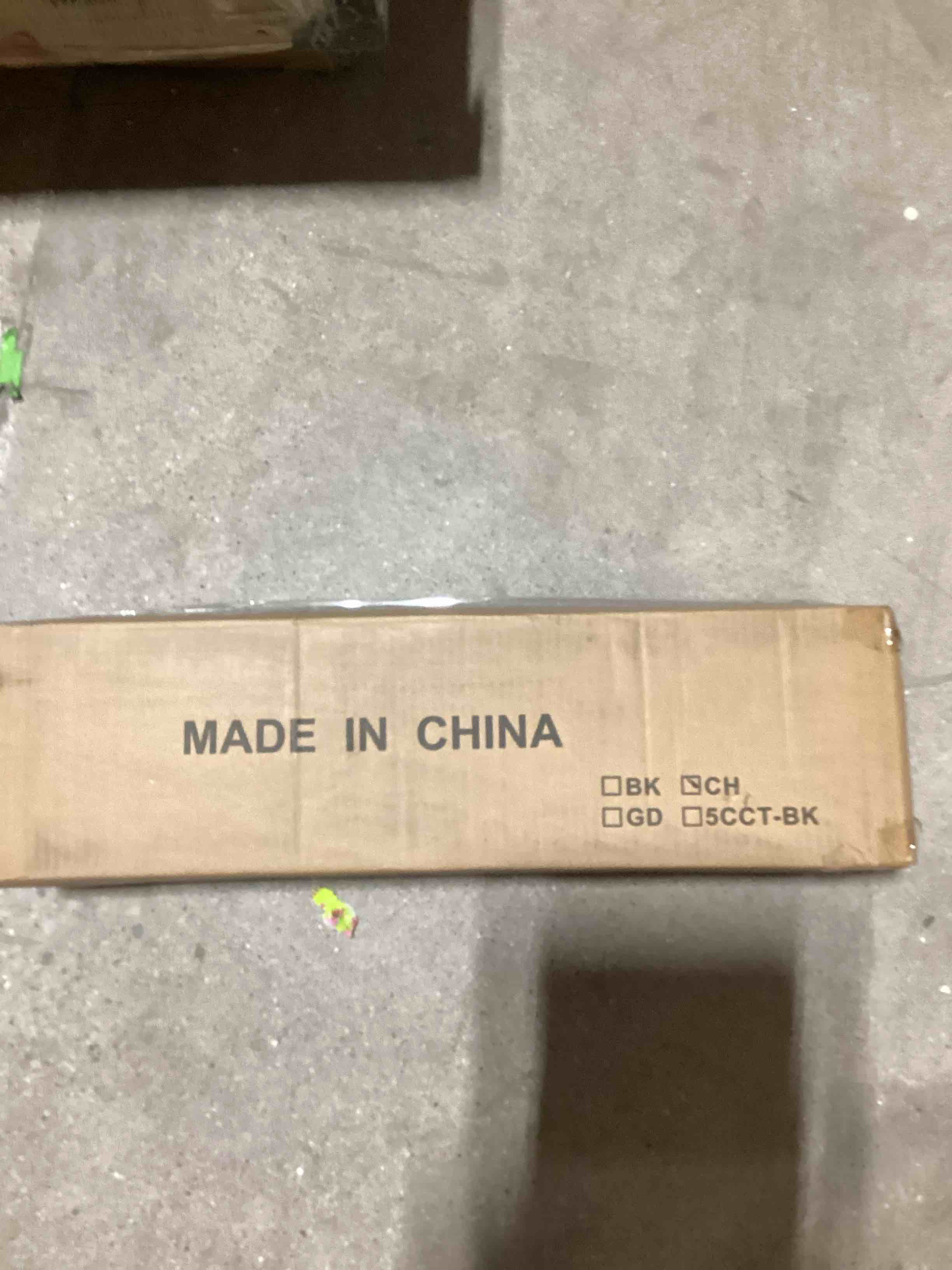 https://s3.amazonaws.com/lotting-images-prod/bidfta/PNK1832670_1753283549014.jpeg