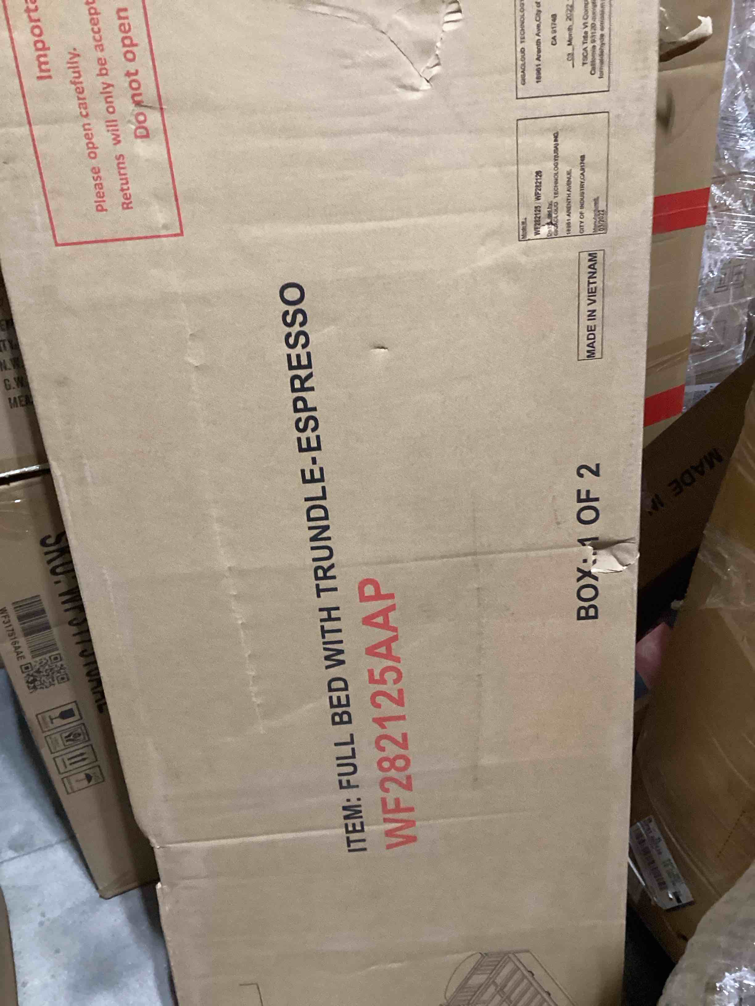 https://s3.amazonaws.com/lotting-images-prod/bidfta/PNK1832672_1753282701762.jpeg