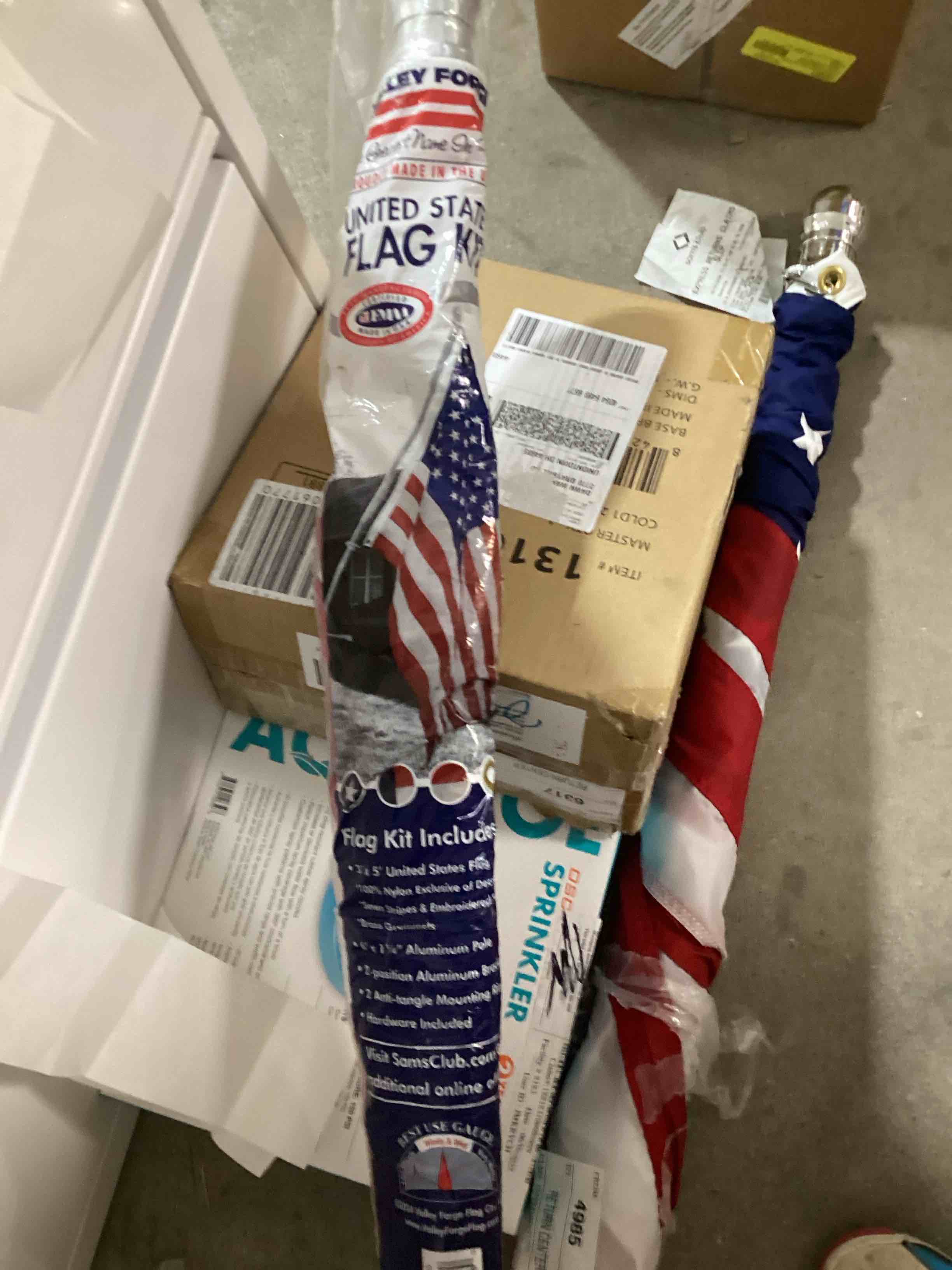 https://s3.amazonaws.com/lotting-images-prod/bidfta/PNK1832957_1753476091707.jpeg