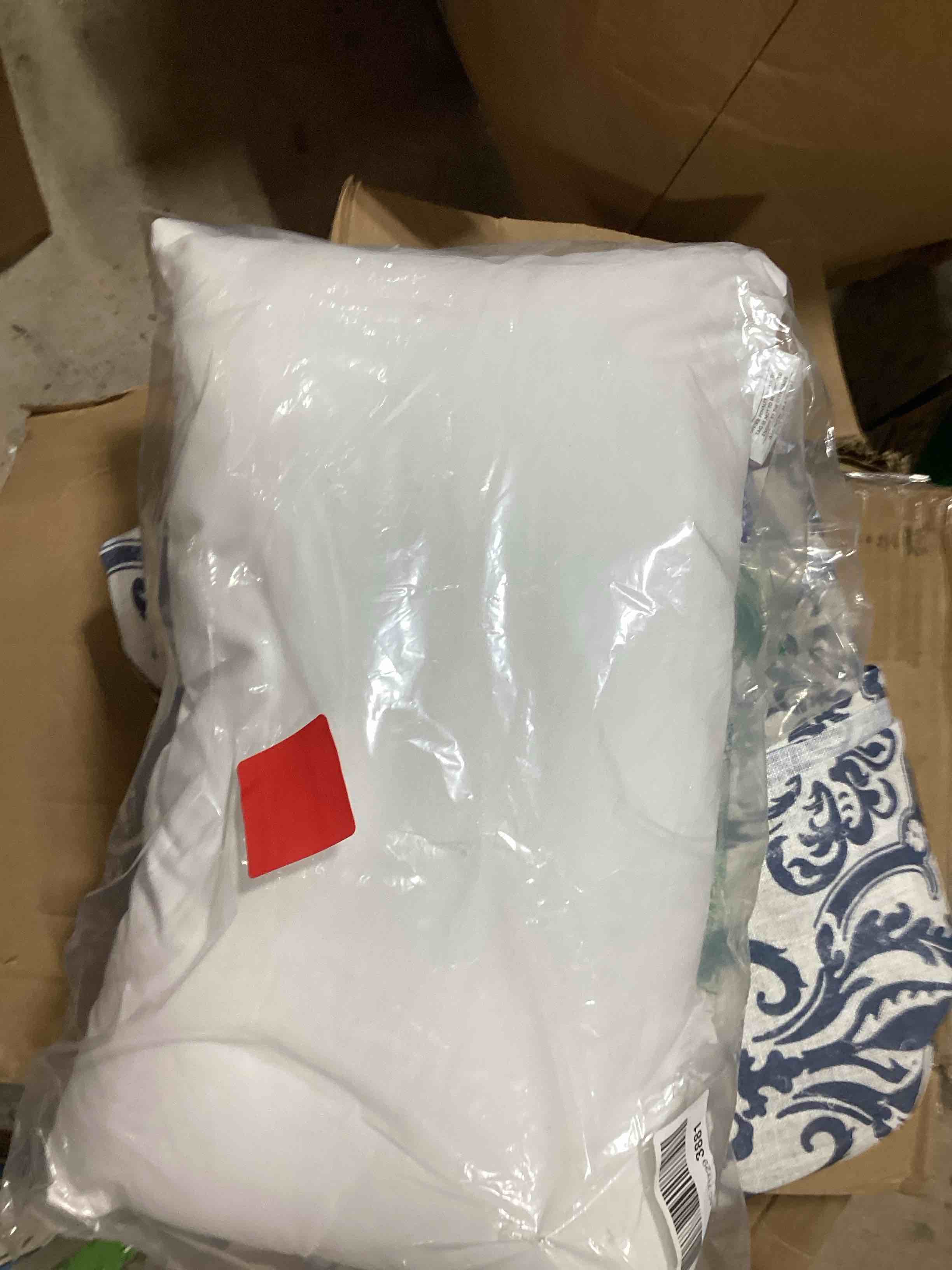 https://s3.amazonaws.com/lotting-images-prod/bidfta/PNK1833004_1753798272395.jpeg