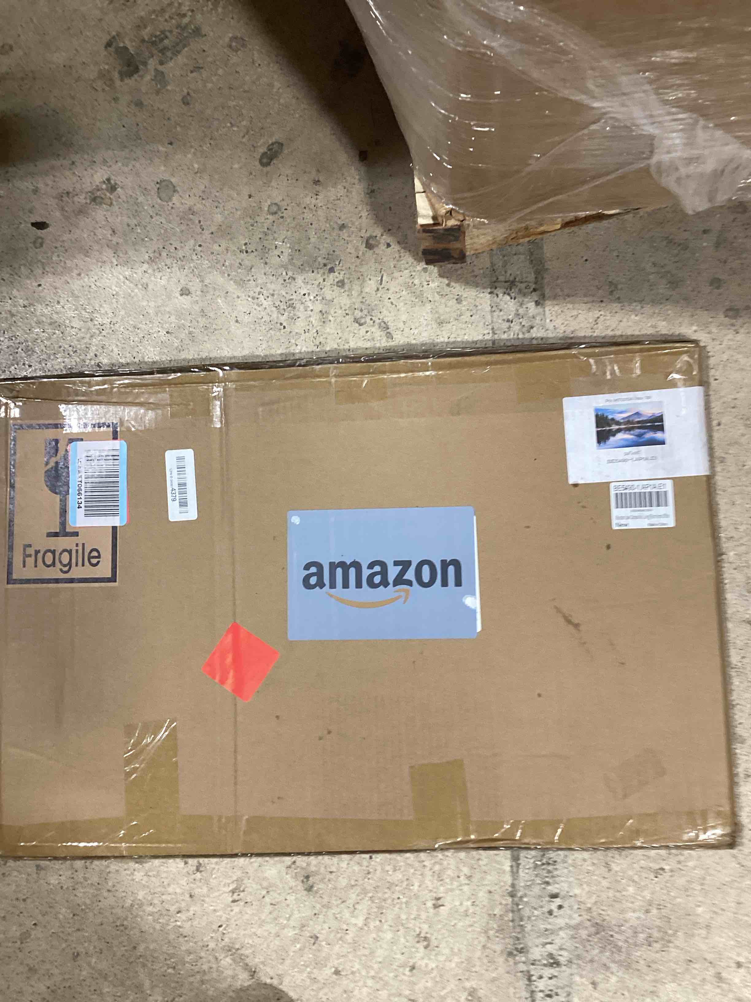 https://s3.amazonaws.com/lotting-images-prod/bidfta/PNK1833033_1753714987374.jpeg
