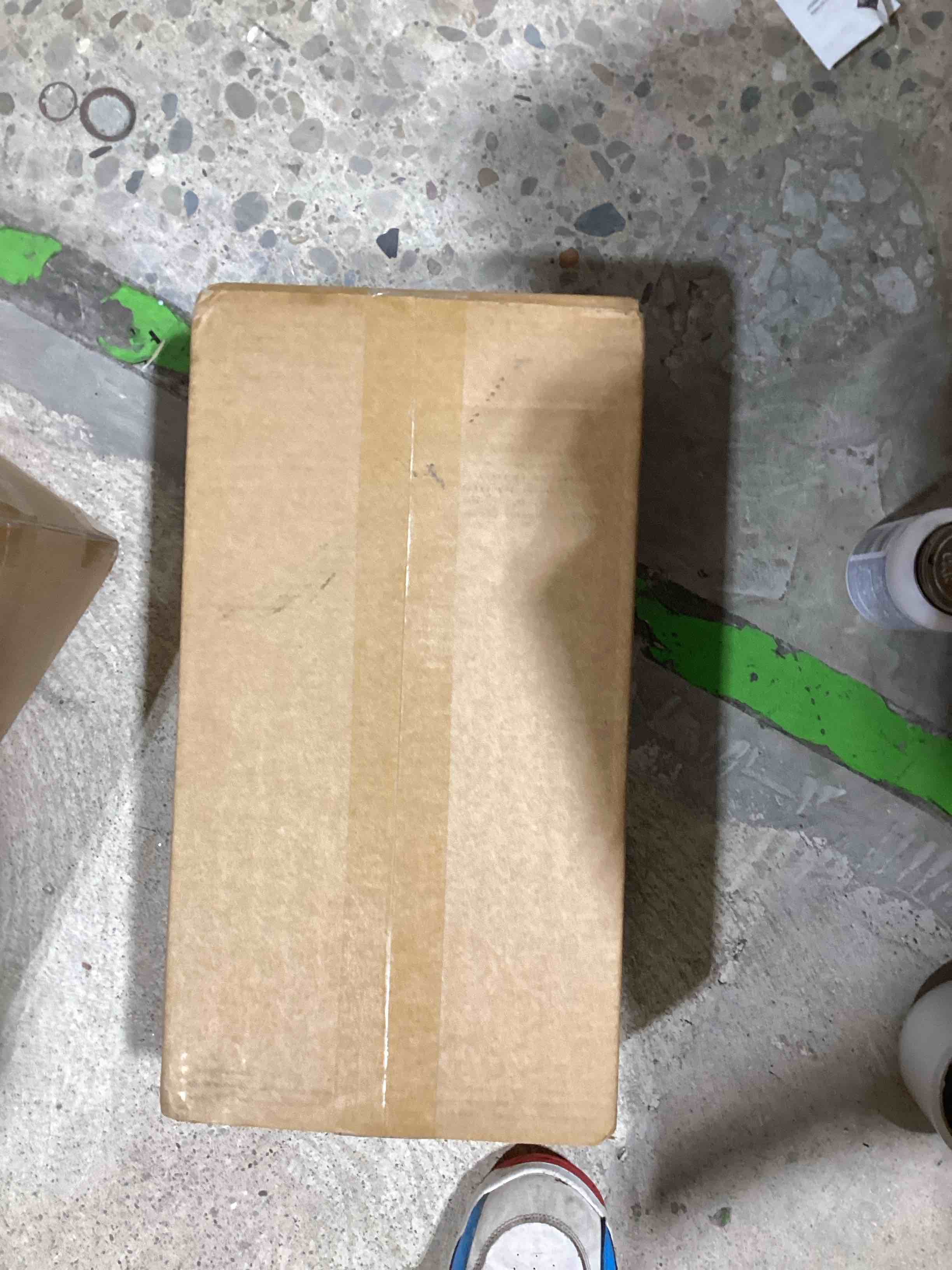 https://s3.amazonaws.com/lotting-images-prod/bidfta/PNK1833114_1753716852228.jpeg