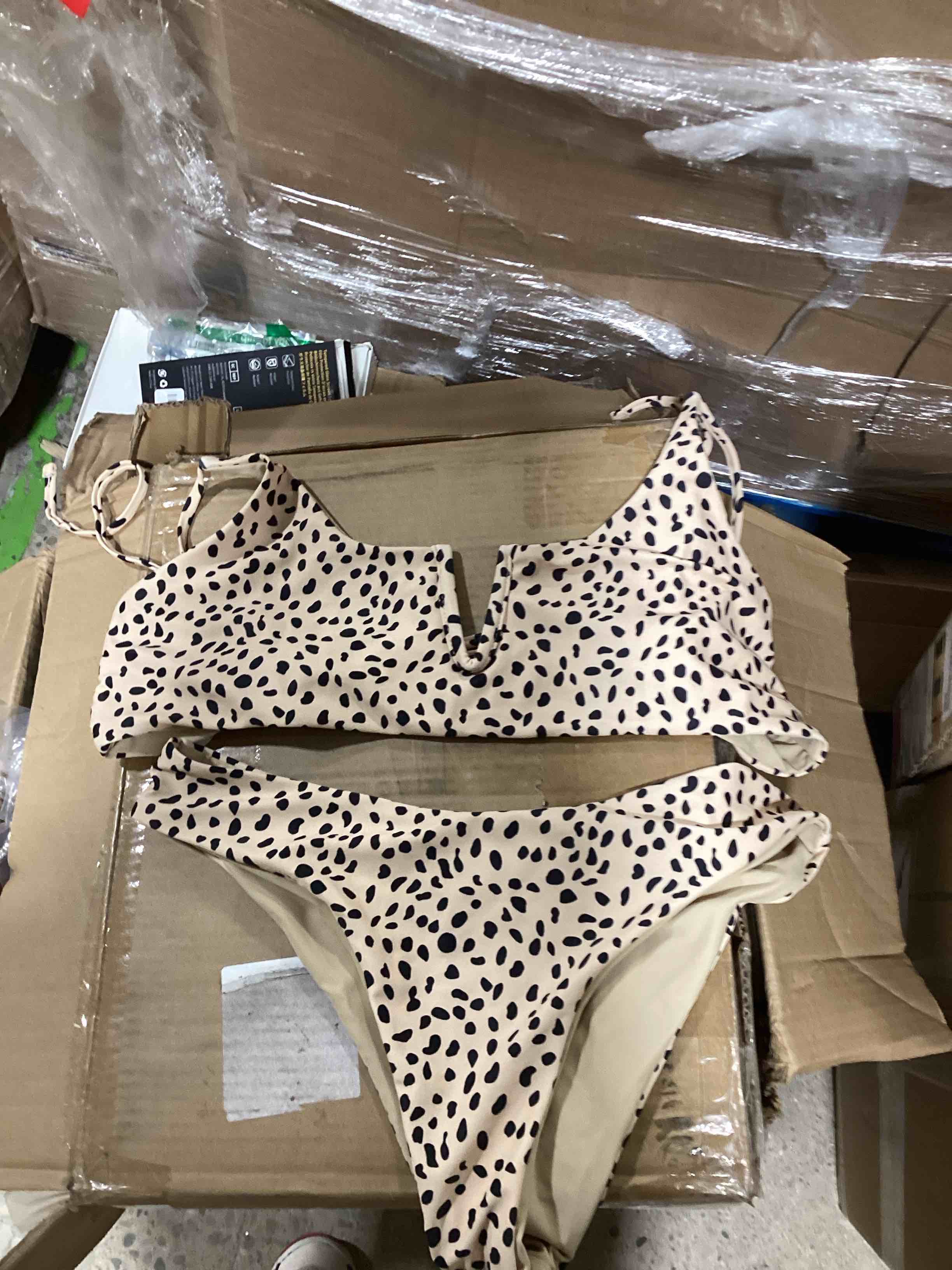 Lizaful size 8 2 piece swim suit 