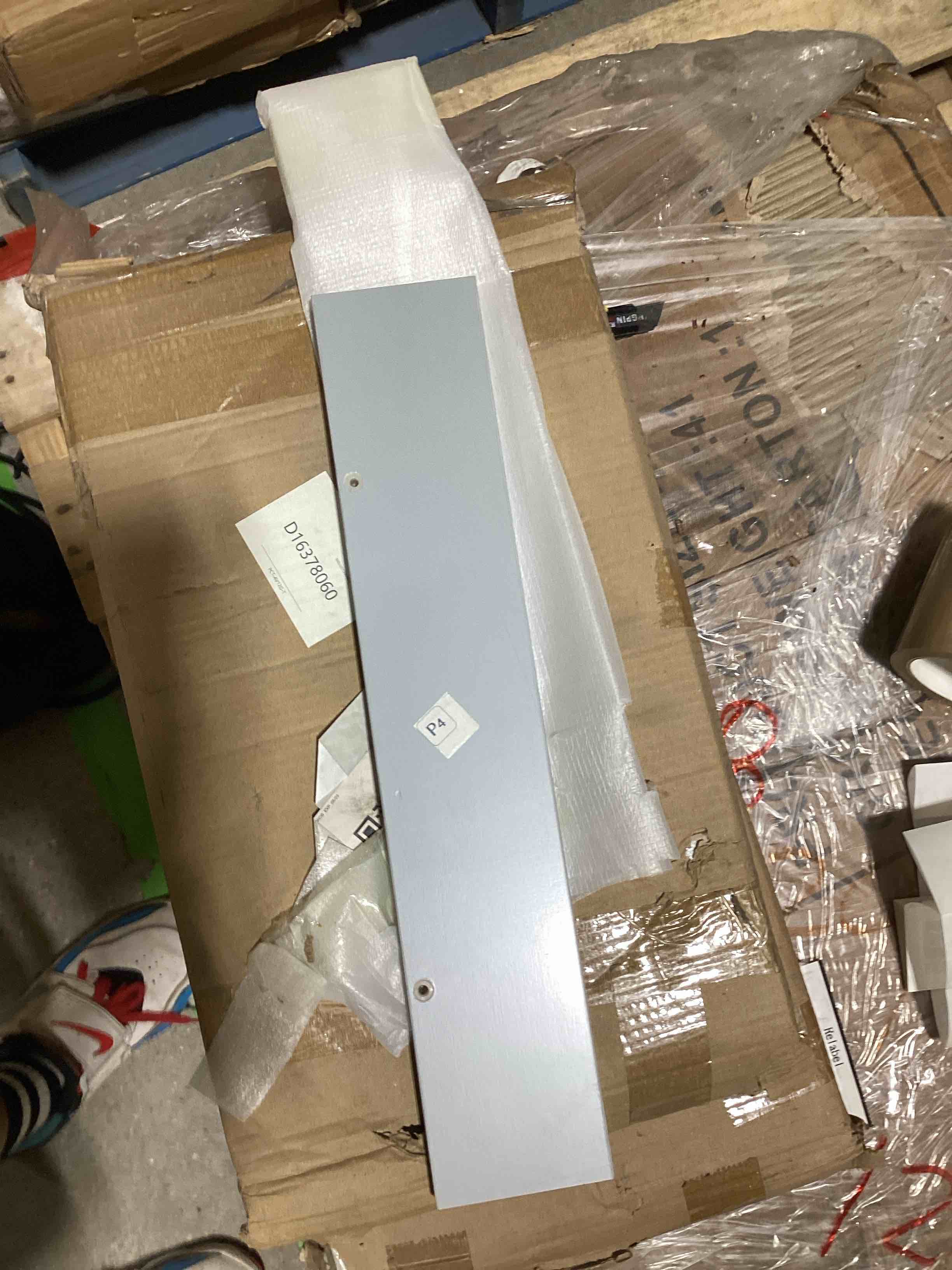 Assorted Spare parts for furniture 
