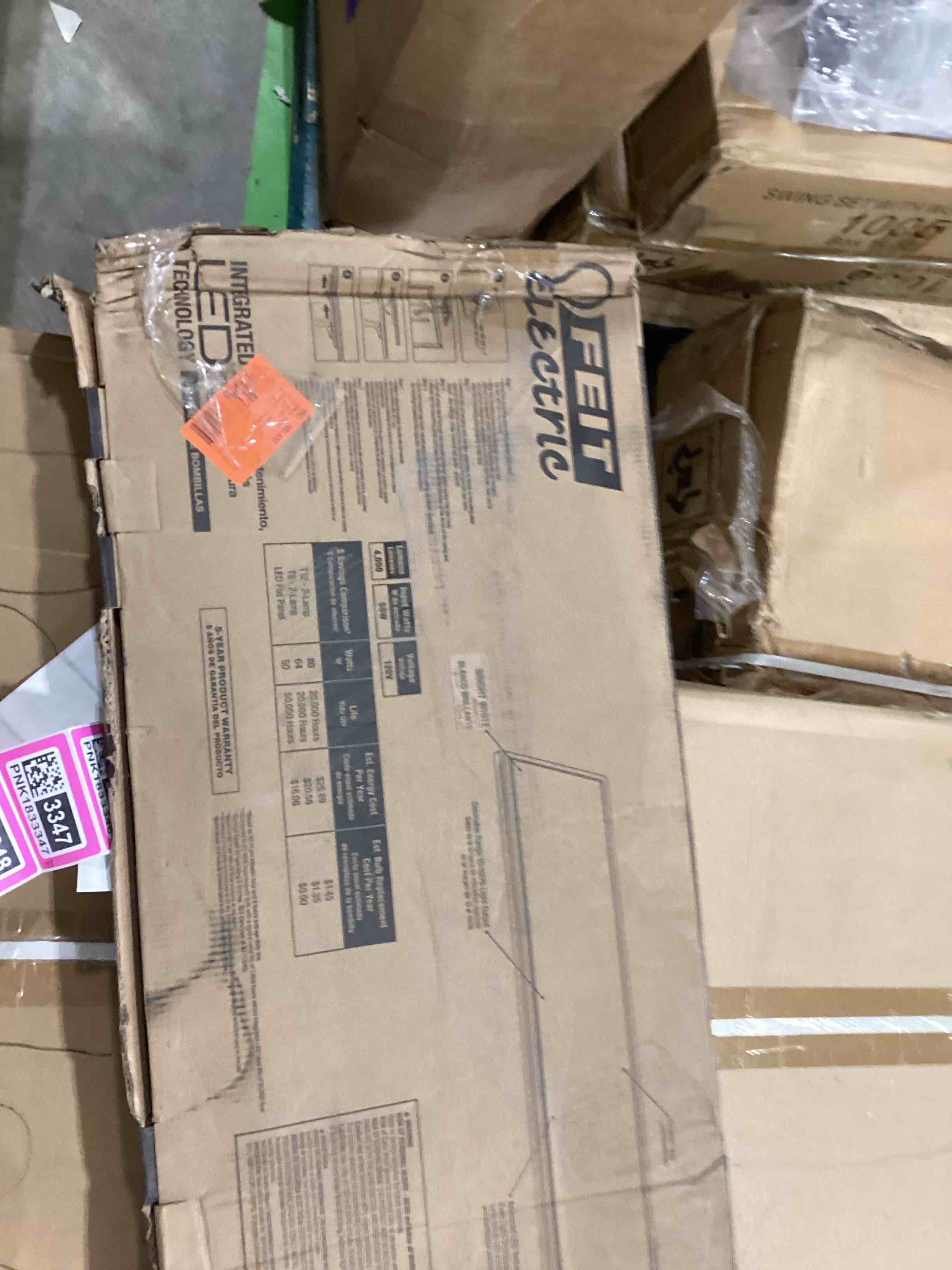 https://s3.amazonaws.com/lotting-images-prod/bidfta/PNK1833345_1753992686325.jpeg
