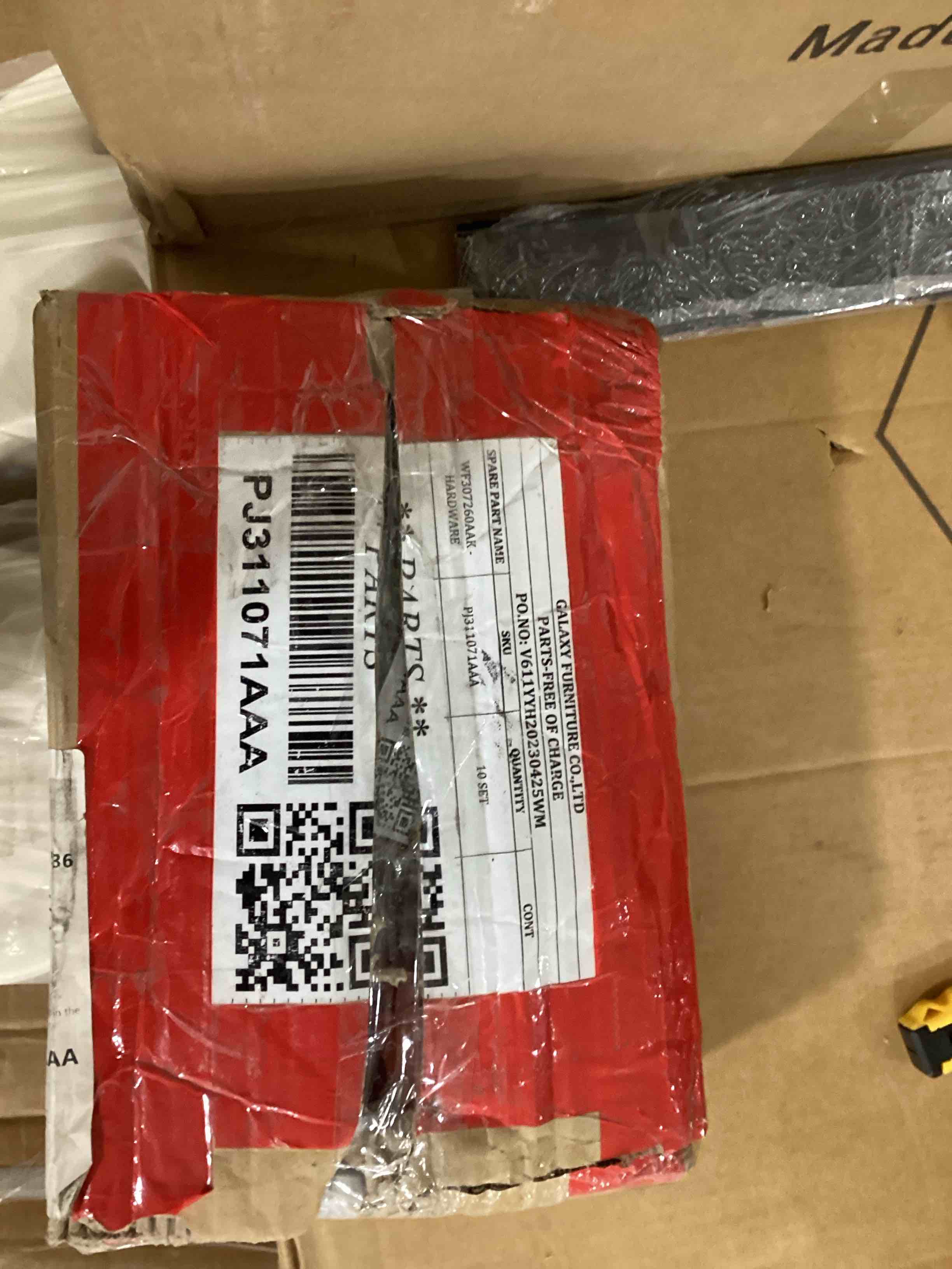 https://s3.amazonaws.com/lotting-images-prod/bidfta/PNK1833380_1754064046994.jpeg