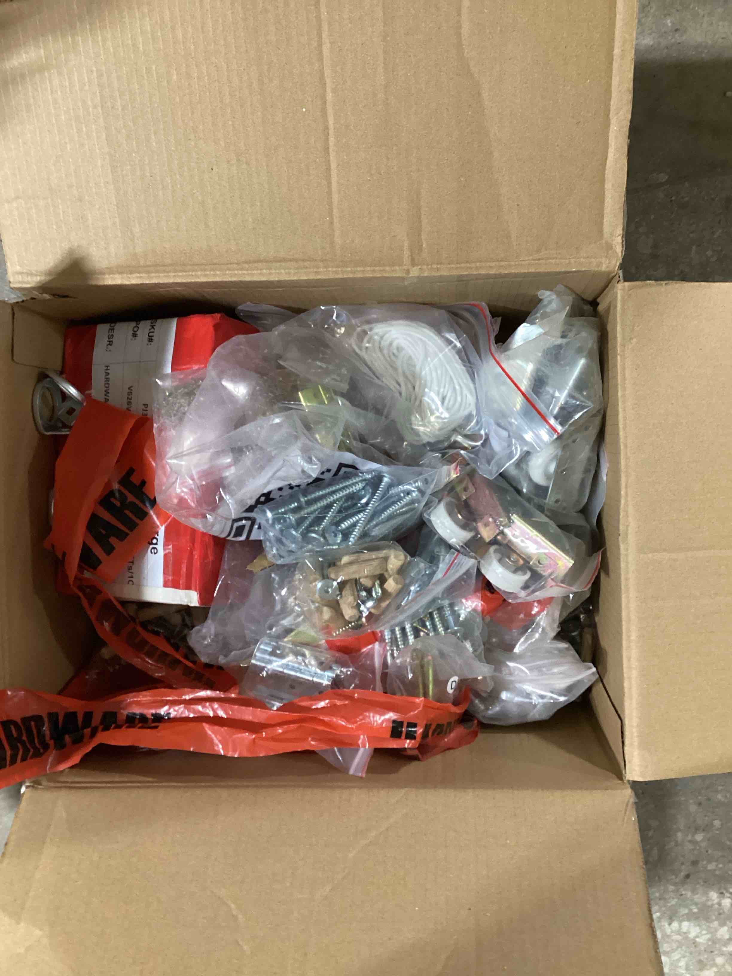 Hardware Spare assorted 