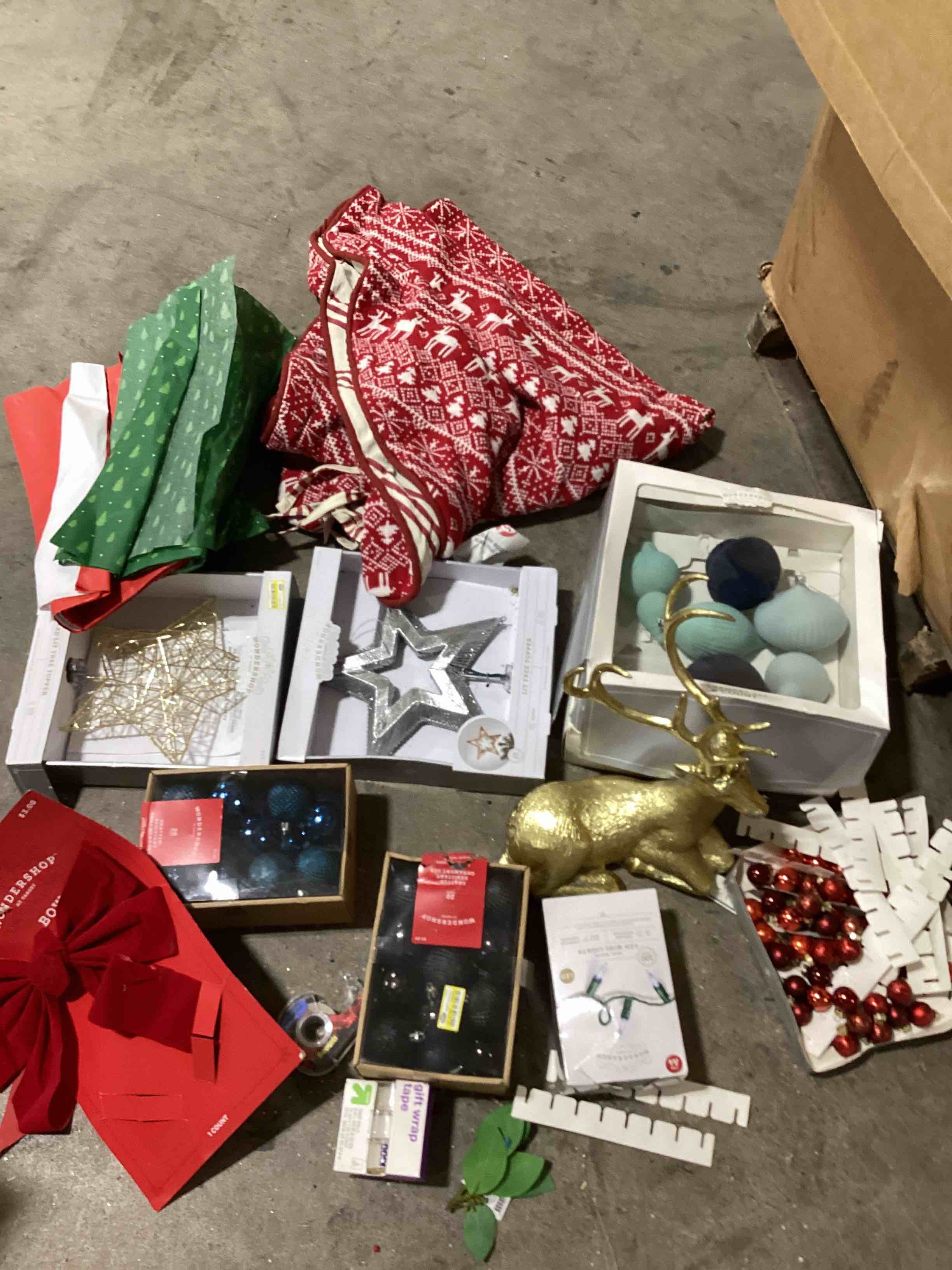 https://s3.amazonaws.com/lotting-images-prod/bidfta/PNK1833662_1755812893037.jpeg