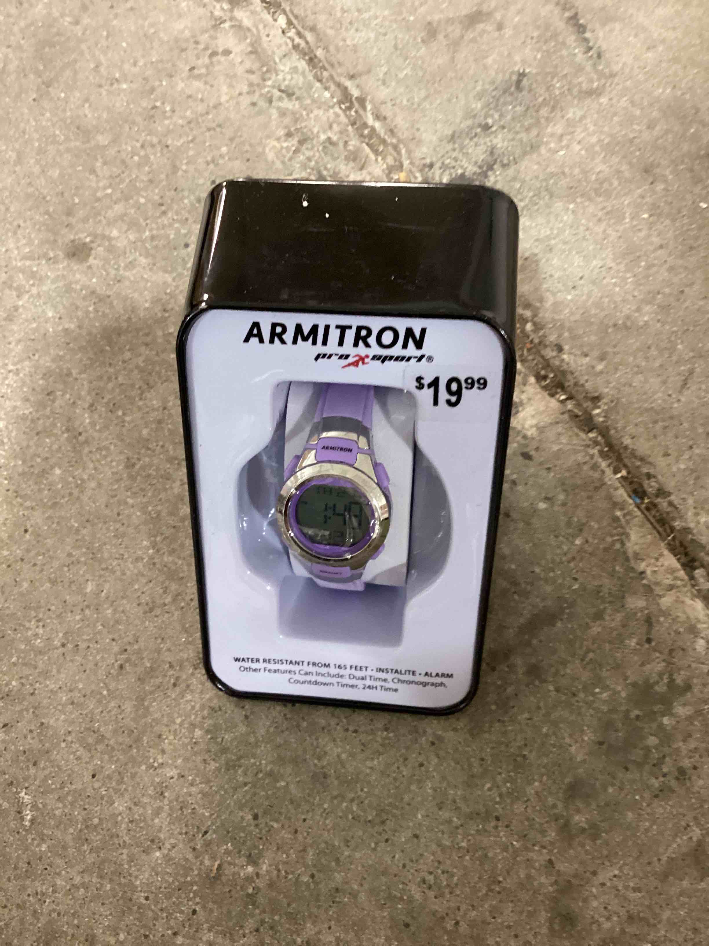 https://s3.amazonaws.com/lotting-images-prod/bidfta/PNK1833694_1755798494923.jpeg