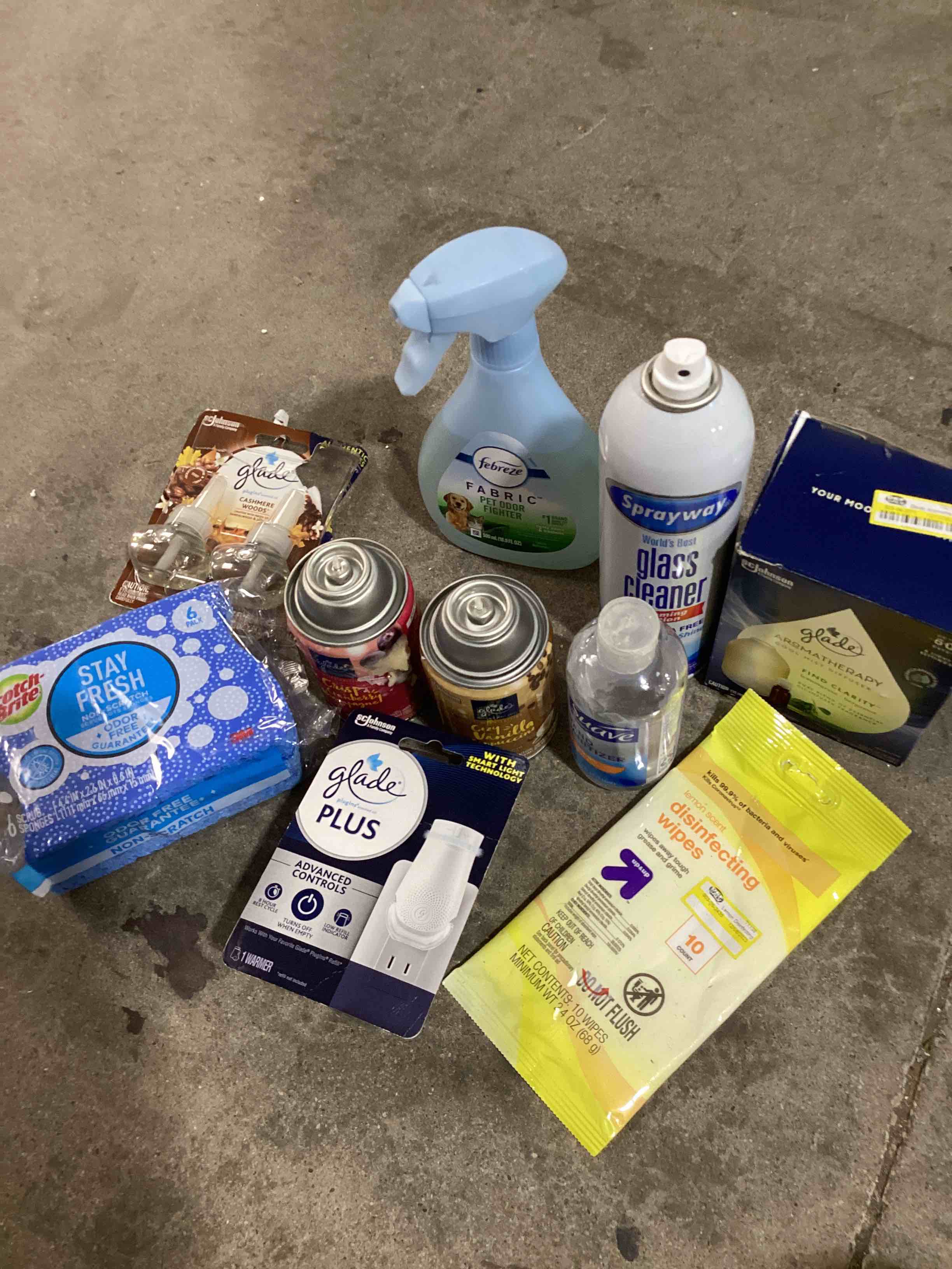 Assorted items 