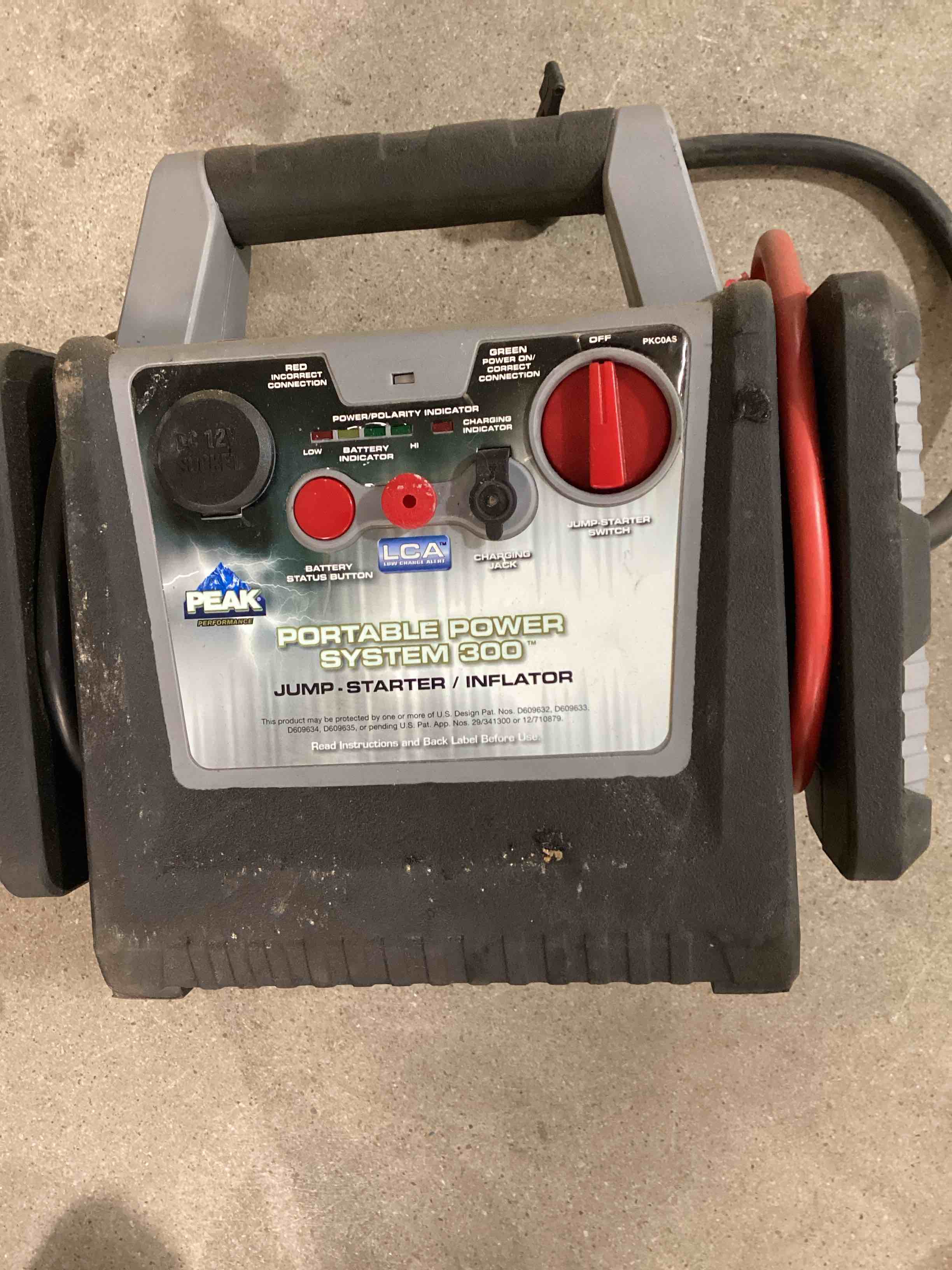 Portable power system 300