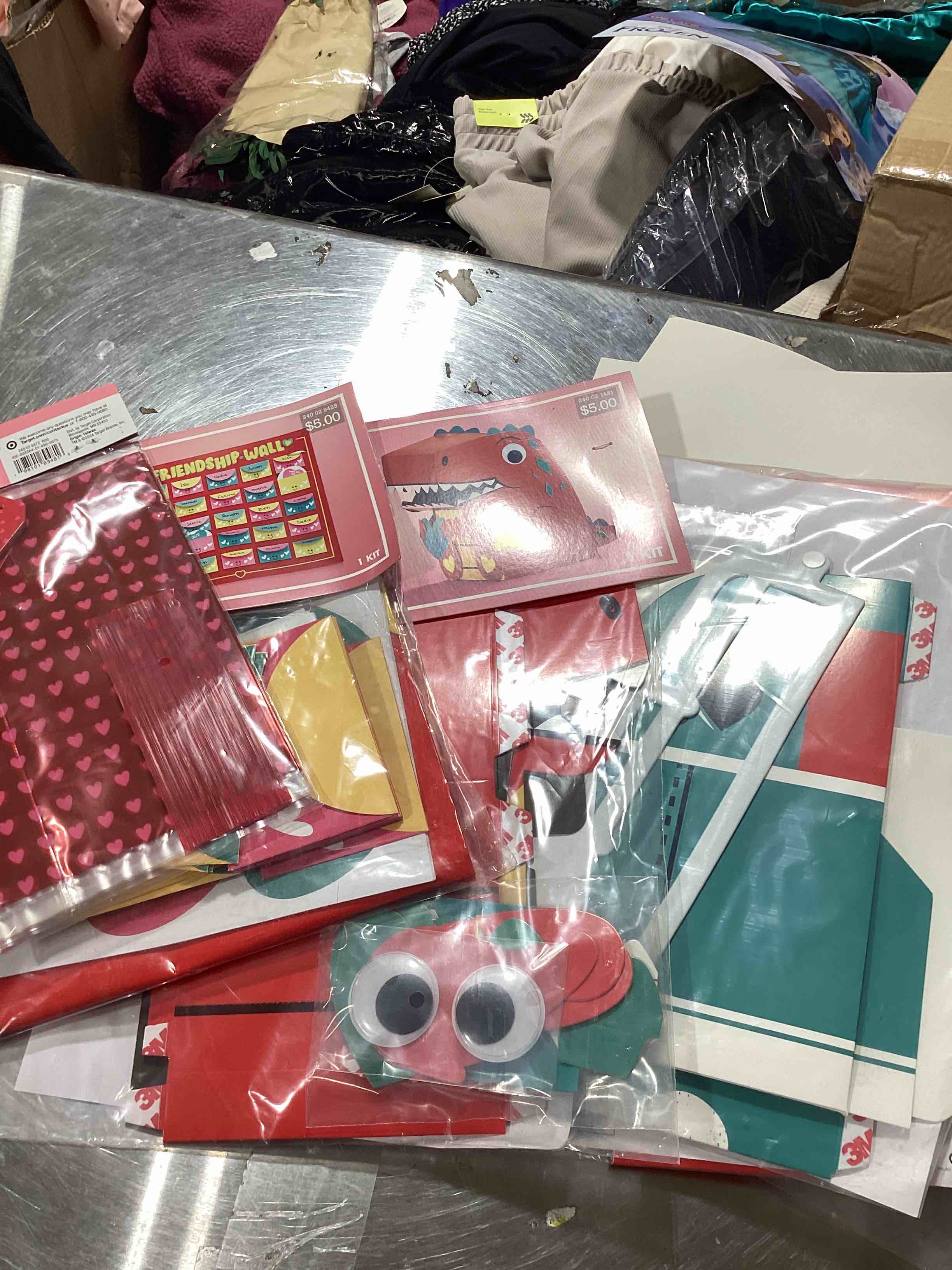 Assorted items 