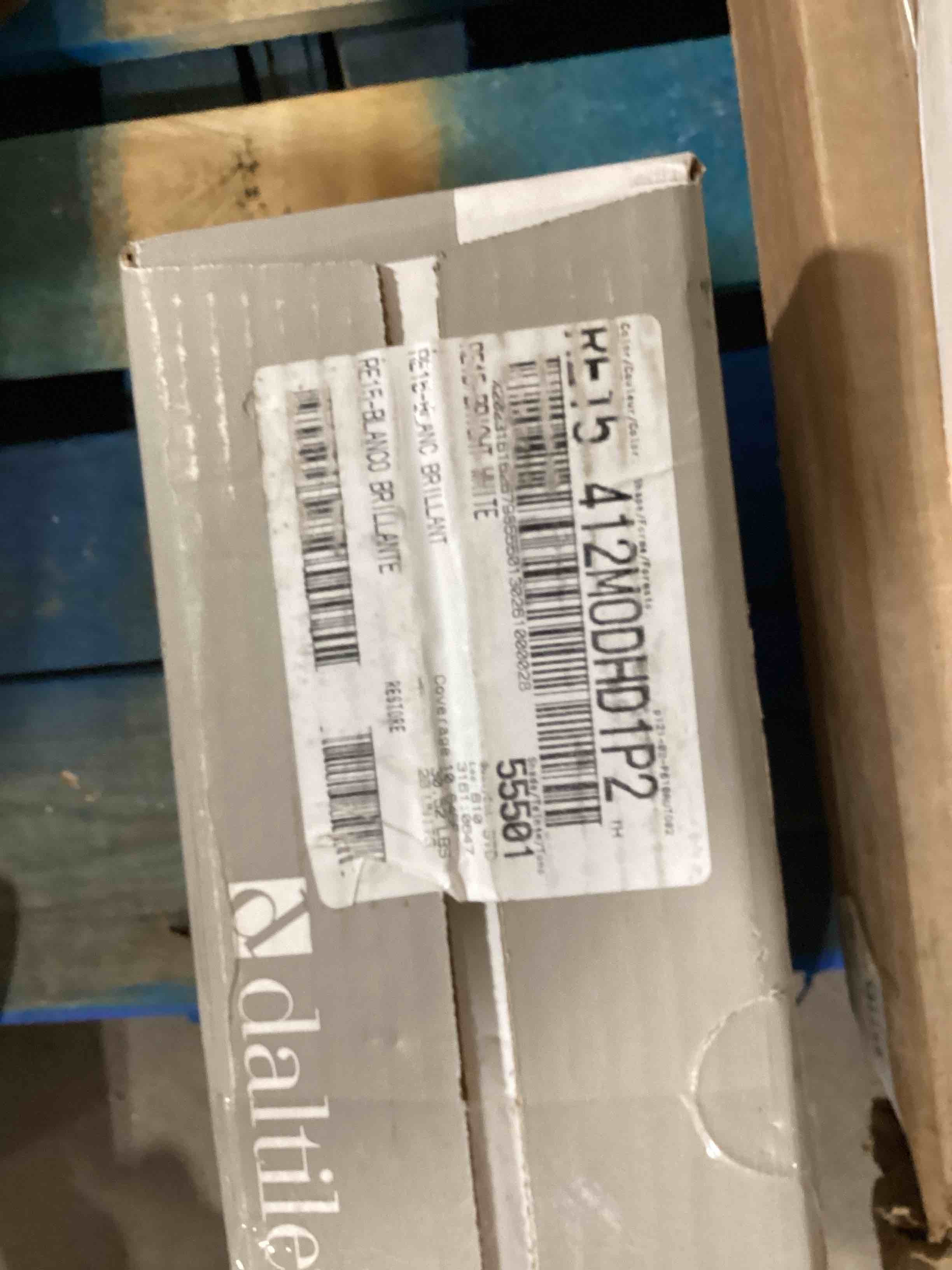 https://s3.amazonaws.com/lotting-images-prod/bidfta/PNK1835907_1751034944607.jpeg