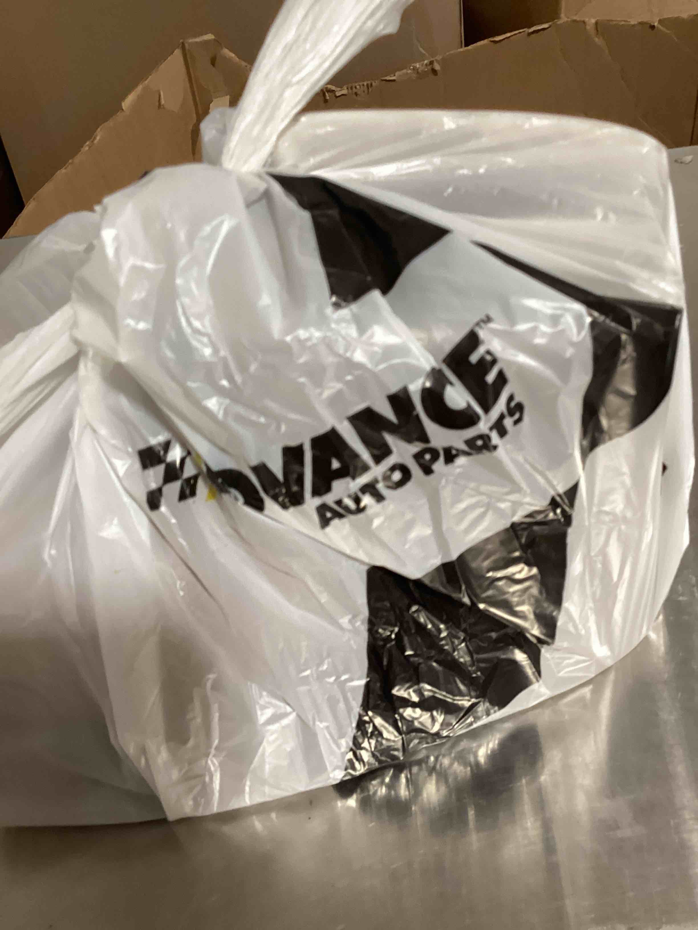 https://s3.amazonaws.com/lotting-images-prod/bidfta/PNK1835959_1751042610010.jpeg