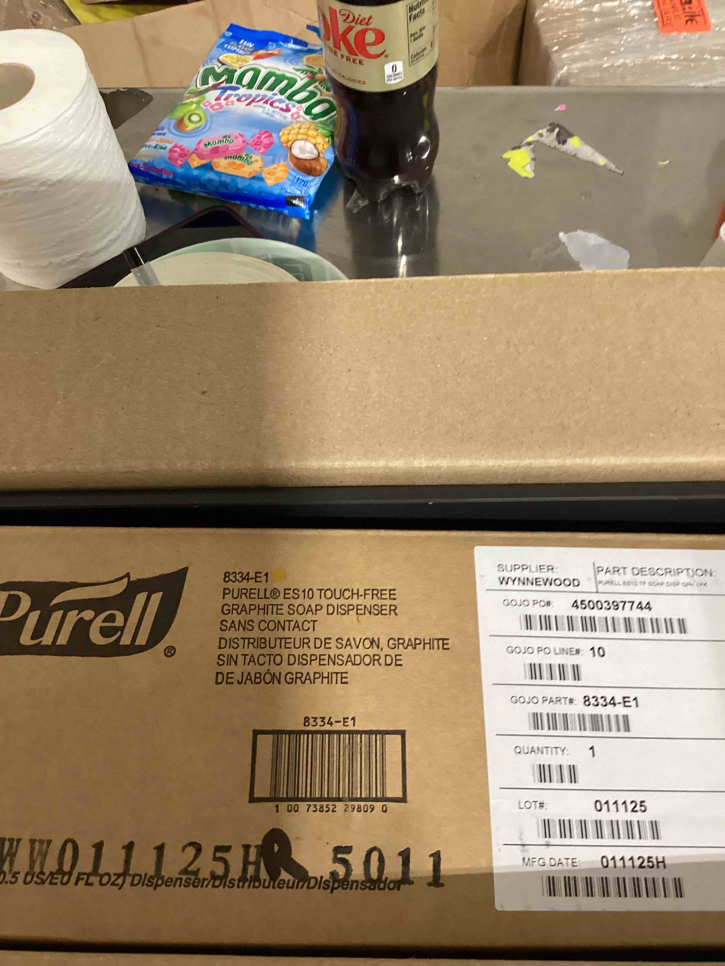 https://s3.amazonaws.com/lotting-images-prod/bidfta/PNK1836192_1751477568214.jpeg