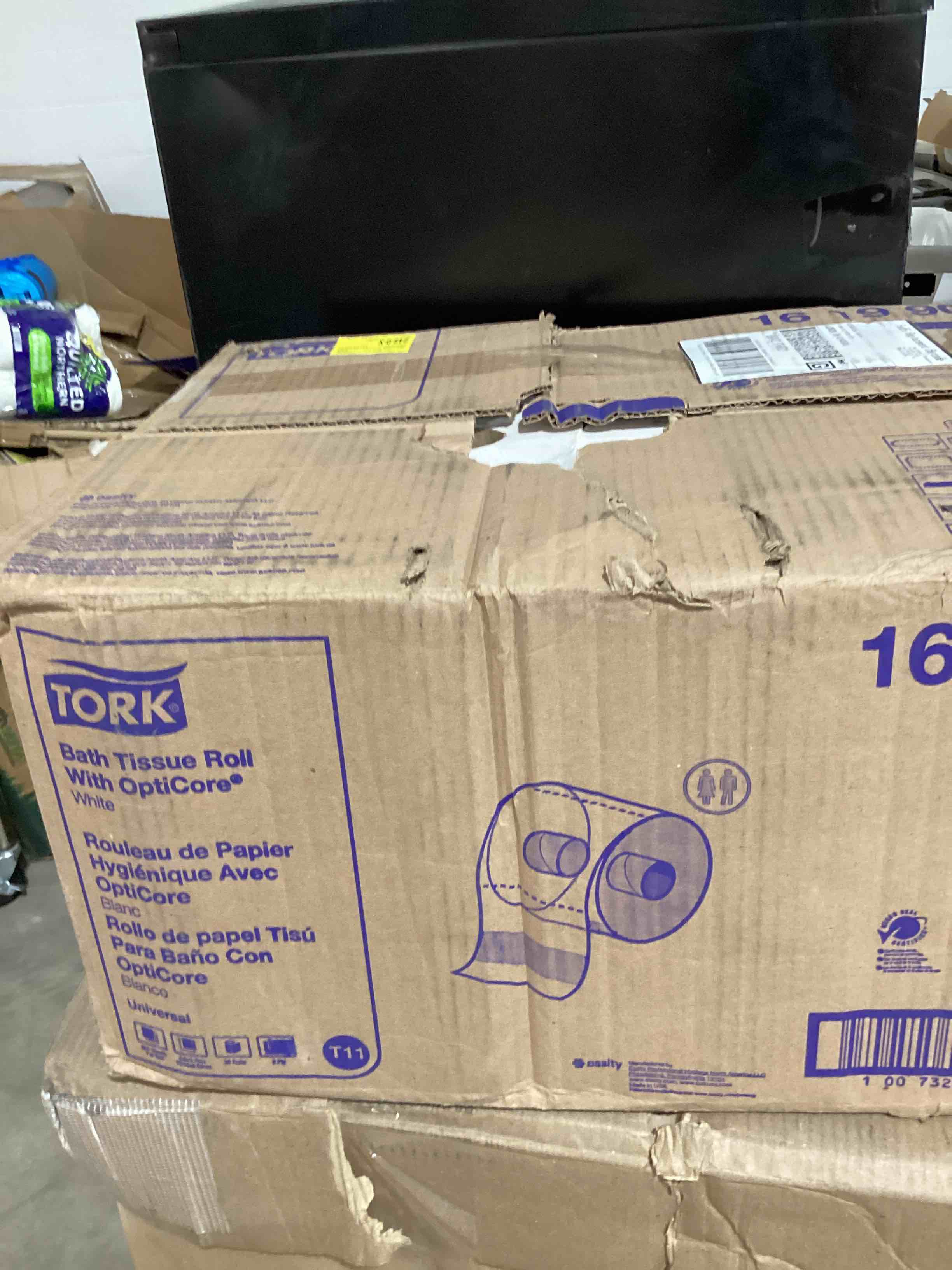 https://s3.amazonaws.com/lotting-images-prod/bidfta/PNK1836236_1751470857612.jpeg