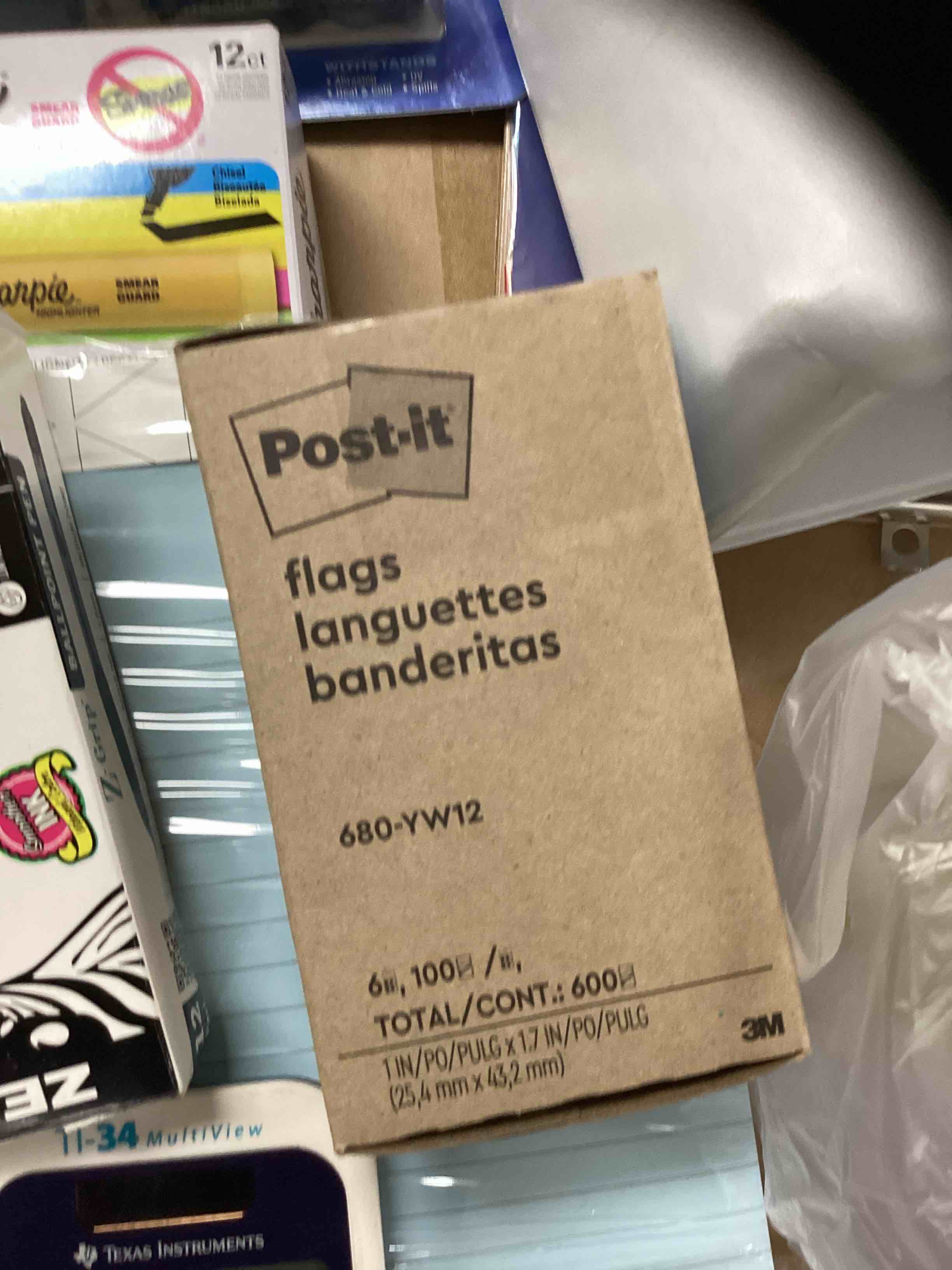 https://s3.amazonaws.com/lotting-images-prod/bidfta/PNK1836376_1751578214340.jpeg
