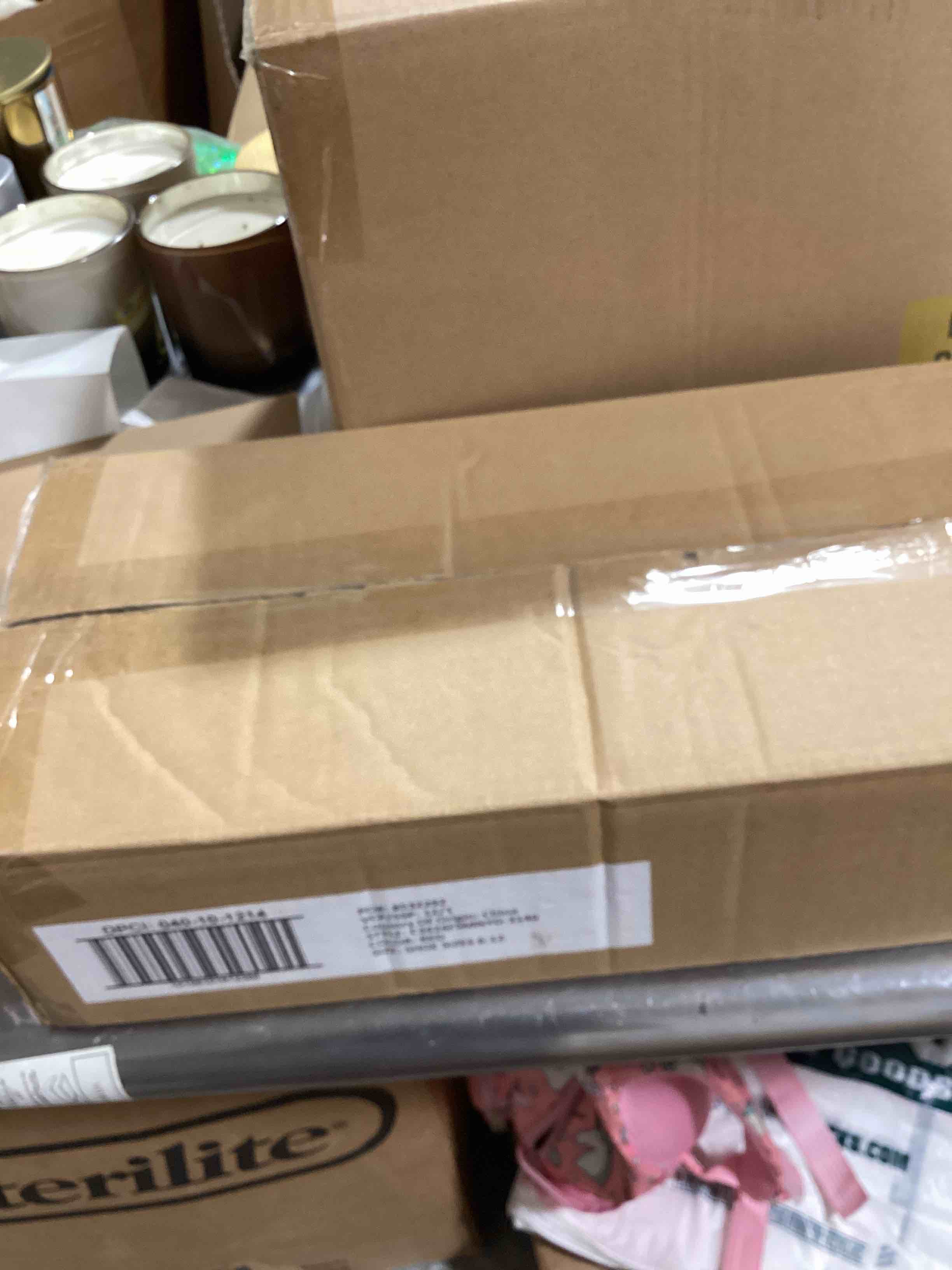 https://s3.amazonaws.com/lotting-images-prod/bidfta/PNK1836387_1751638146573.jpeg