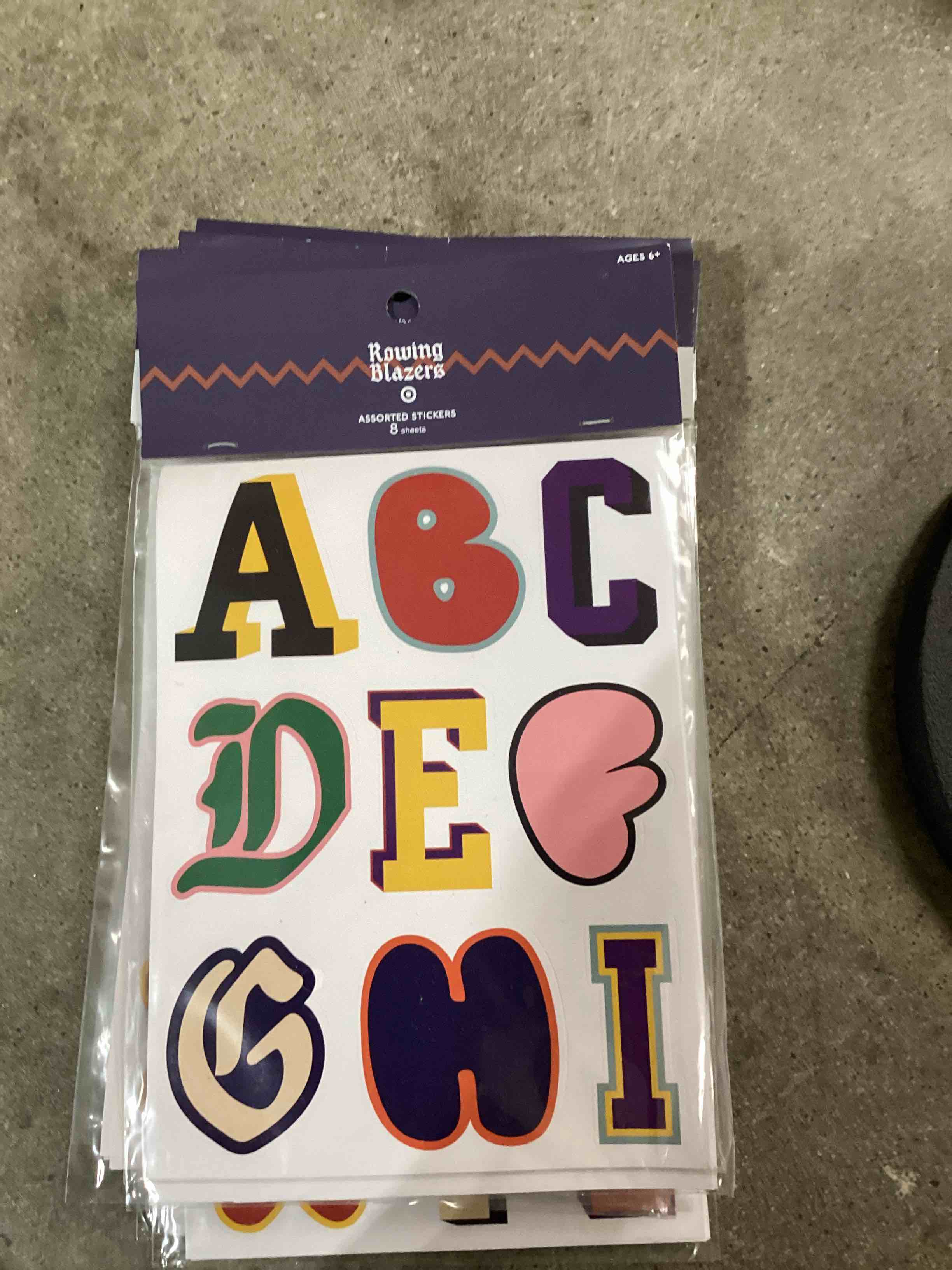 https://s3.amazonaws.com/lotting-images-prod/bidfta/PNK1837003_1756130011903.jpeg