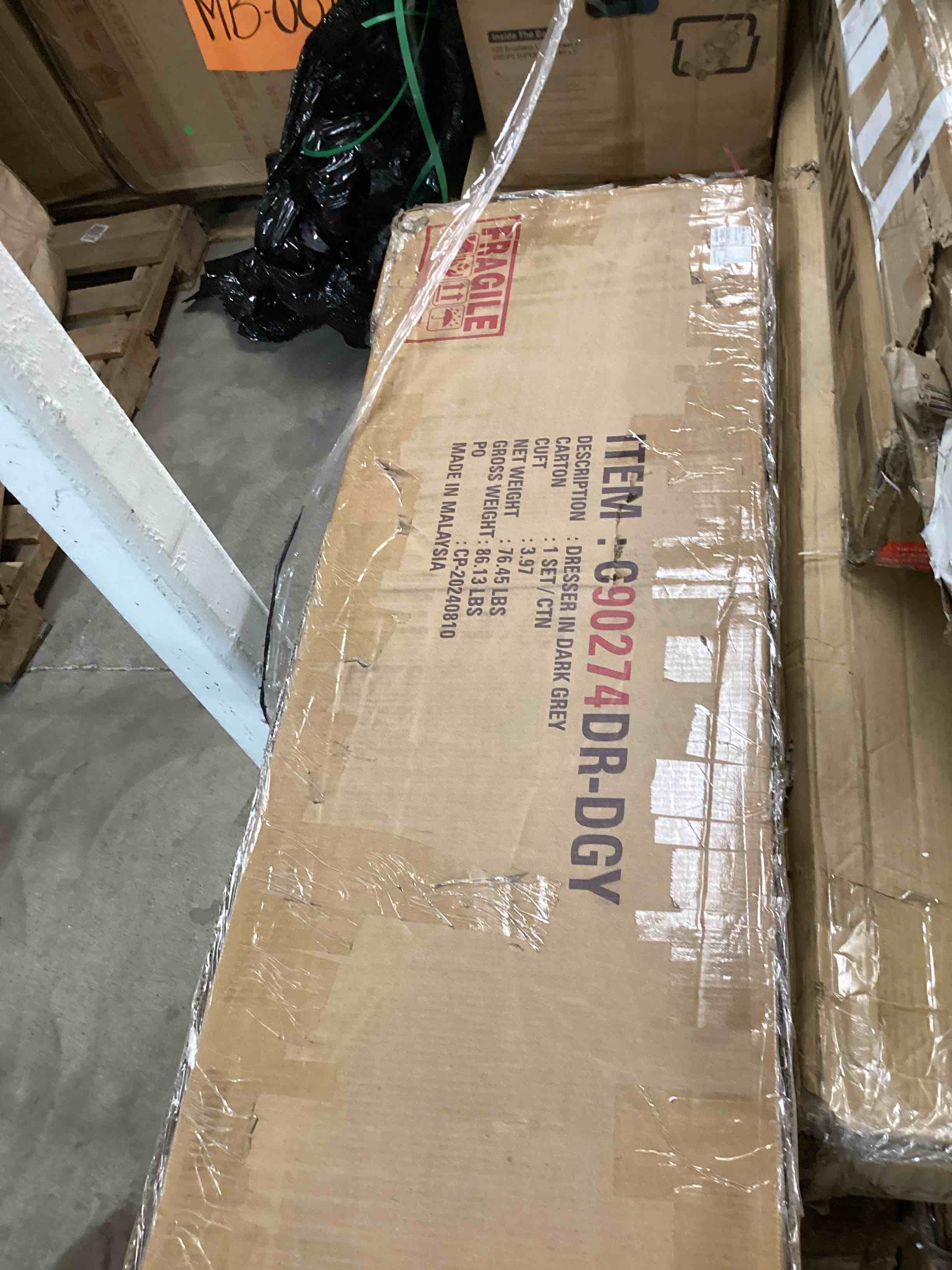 https://s3.amazonaws.com/lotting-images-prod/bidfta/PNK1837126_1756218752113.jpeg