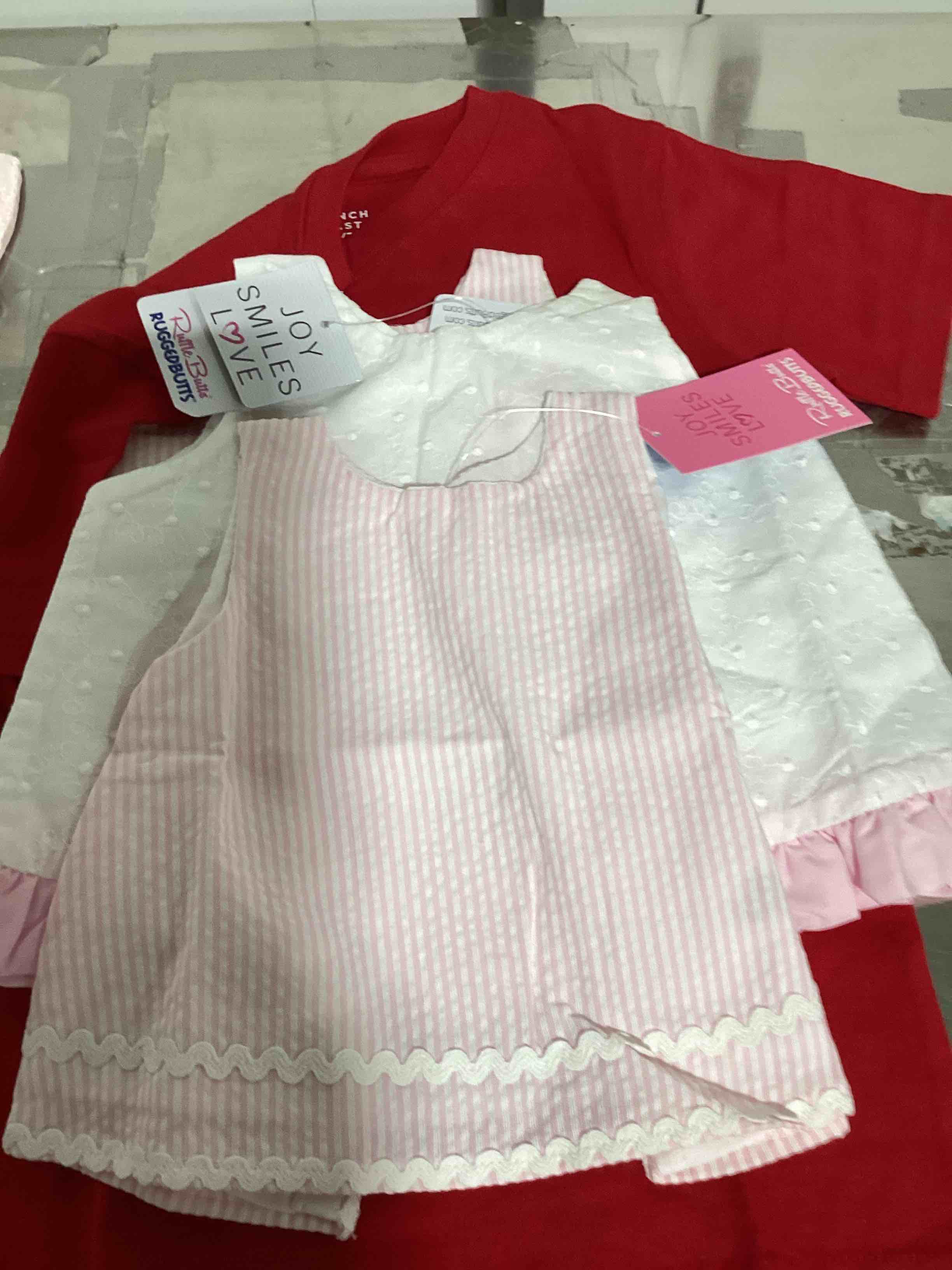 https://s3.amazonaws.com/lotting-images-prod/bidfta/PNK1837280_1756393056370.jpeg