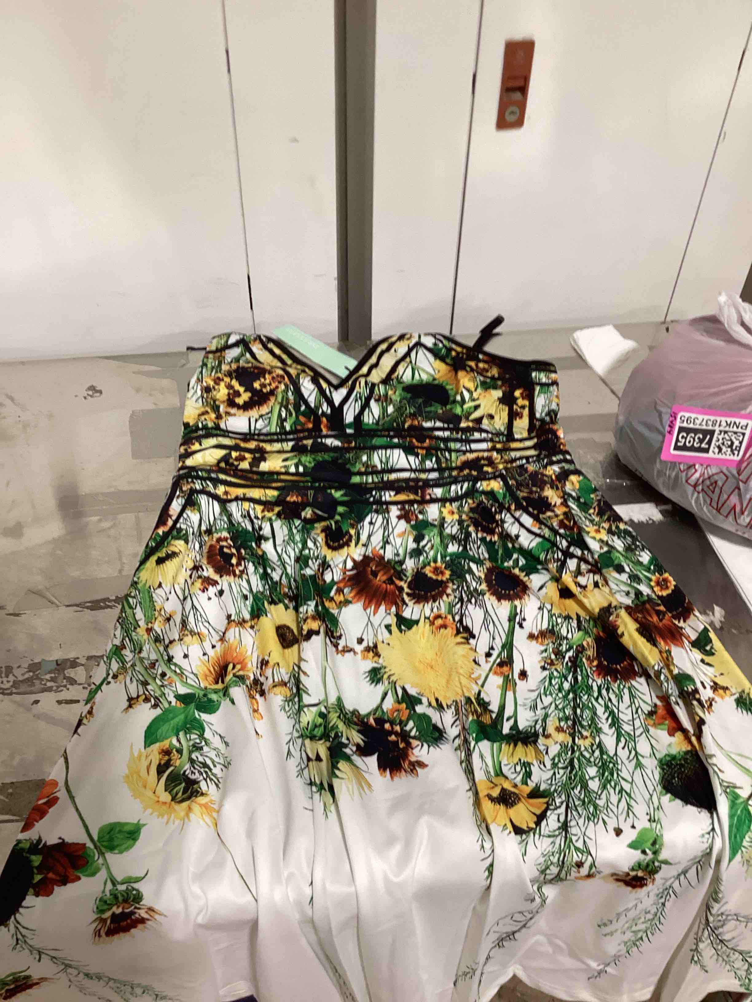 Assorted clothing 