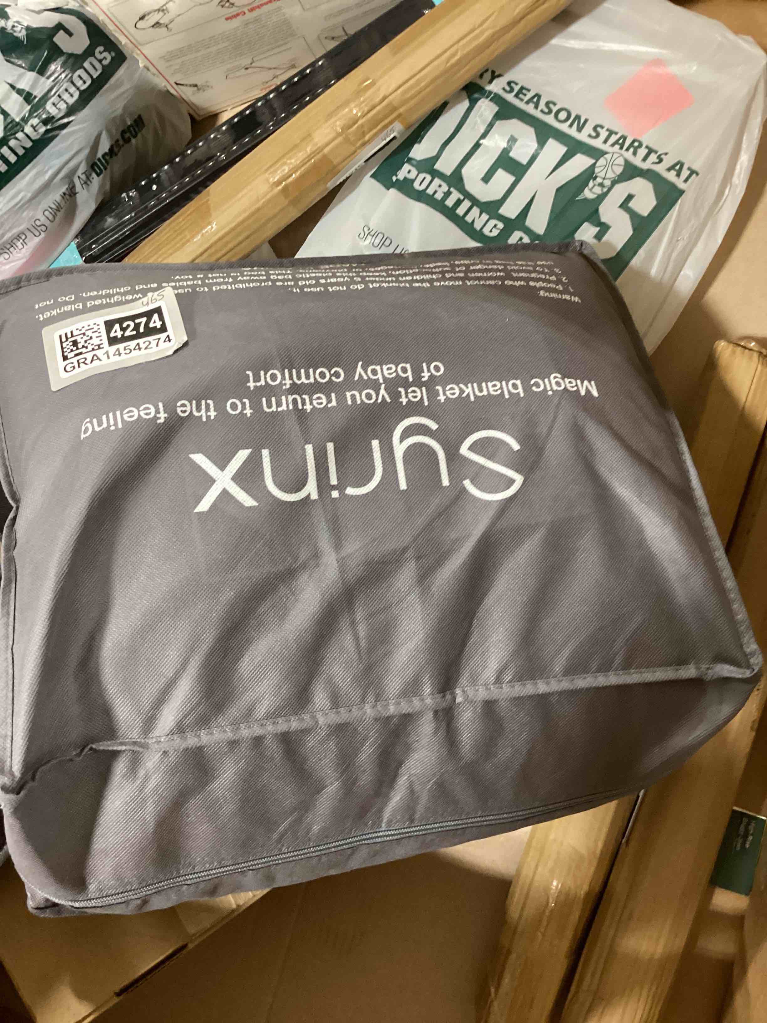 https://s3.amazonaws.com/lotting-images-prod/bidfta/PNK1837430_1756414859845.jpeg