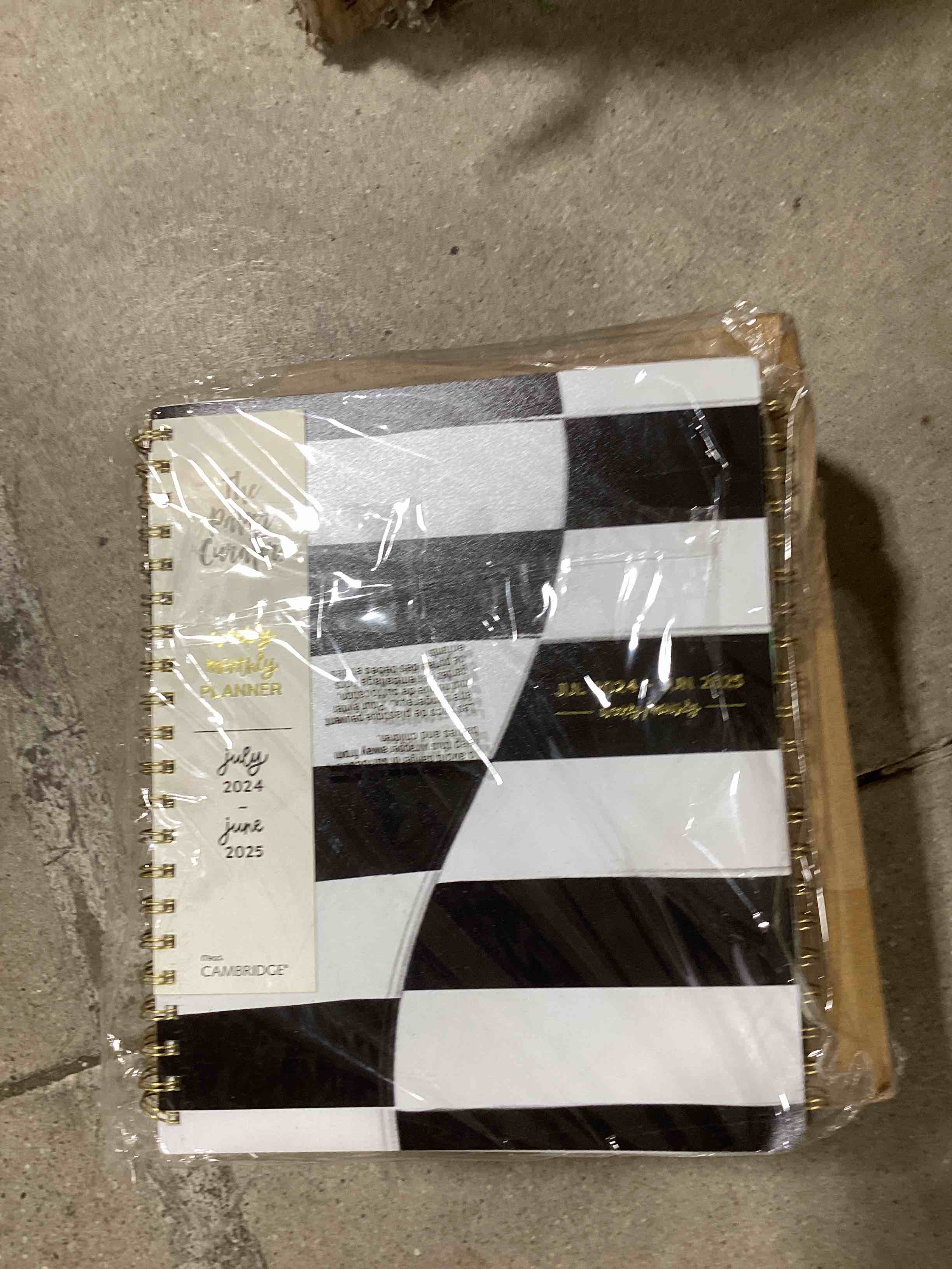 Cambridge 2024-25 Weekly/Monthly Planner 11"x9.375" Paper Curator: Academic Agenda, Twin-Wire Binding, Acid-Free Tabs