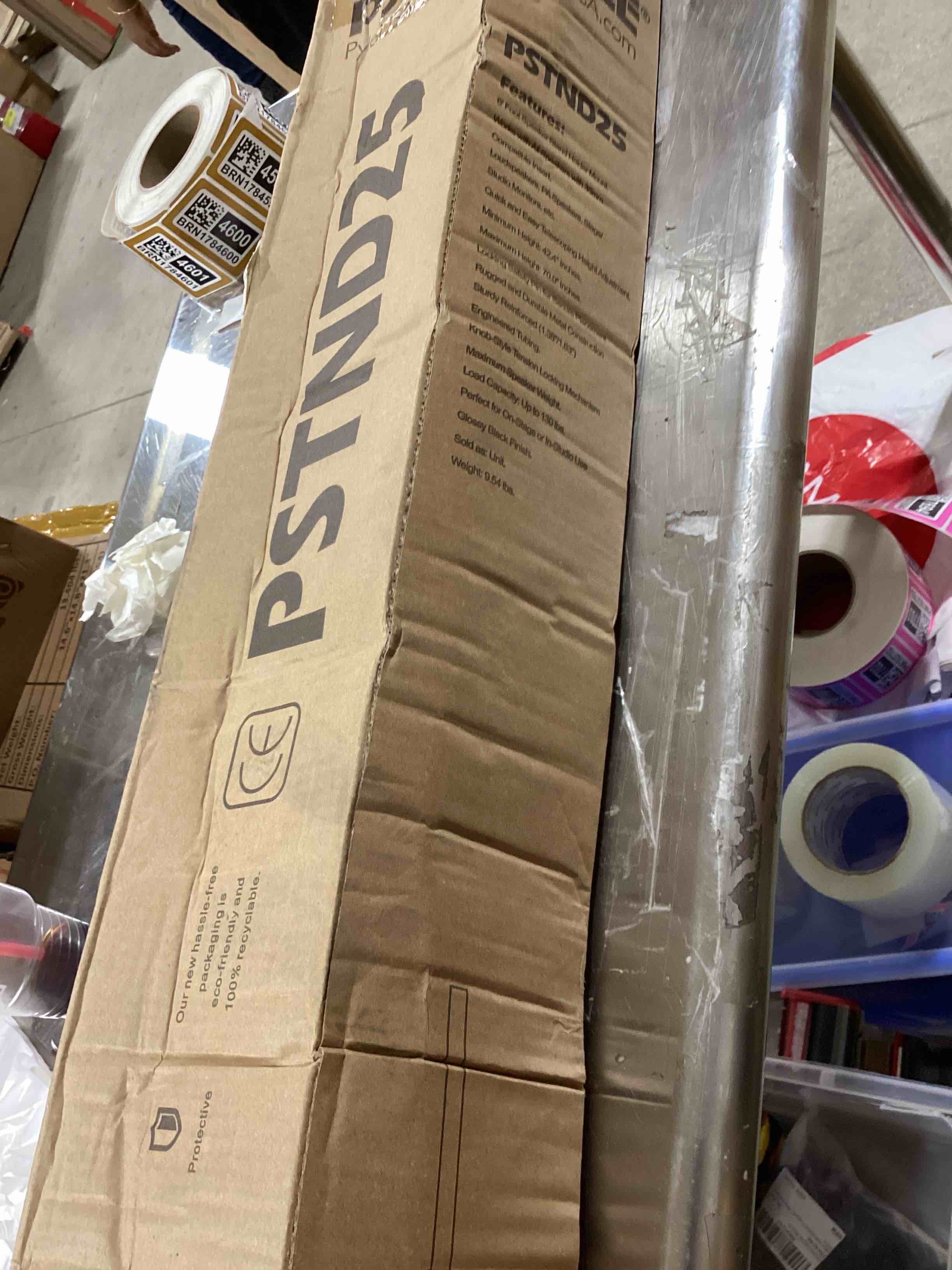 https://s3.amazonaws.com/lotting-images-prod/bidfta/PNK1837603_1756822540805.jpeg