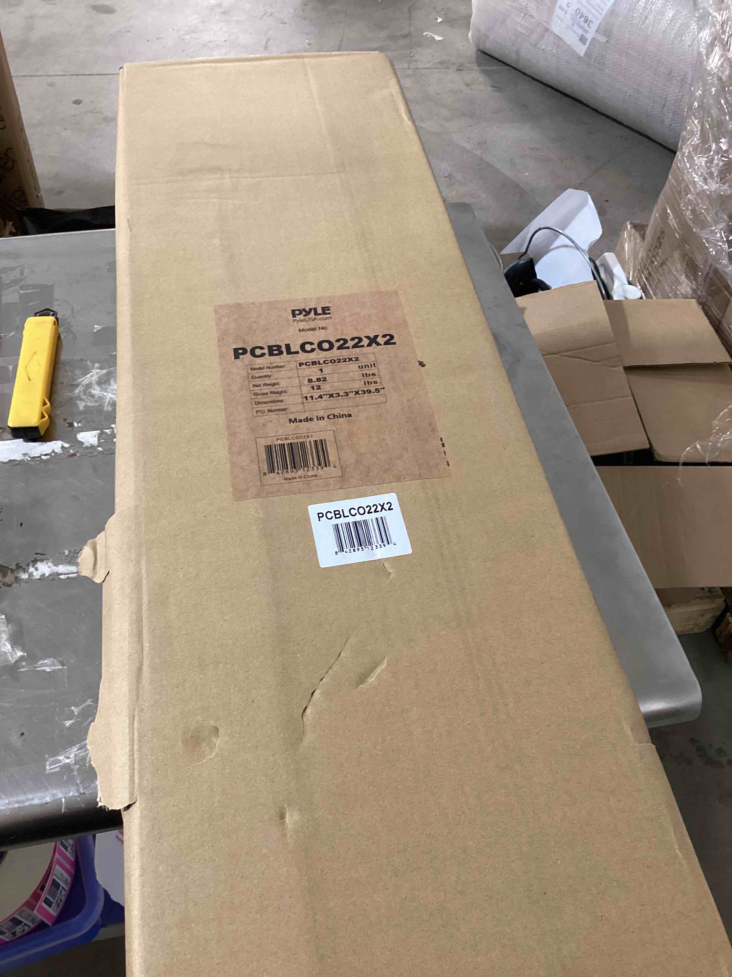 https://s3.amazonaws.com/lotting-images-prod/bidfta/PNK1837747_1756841637707.jpeg