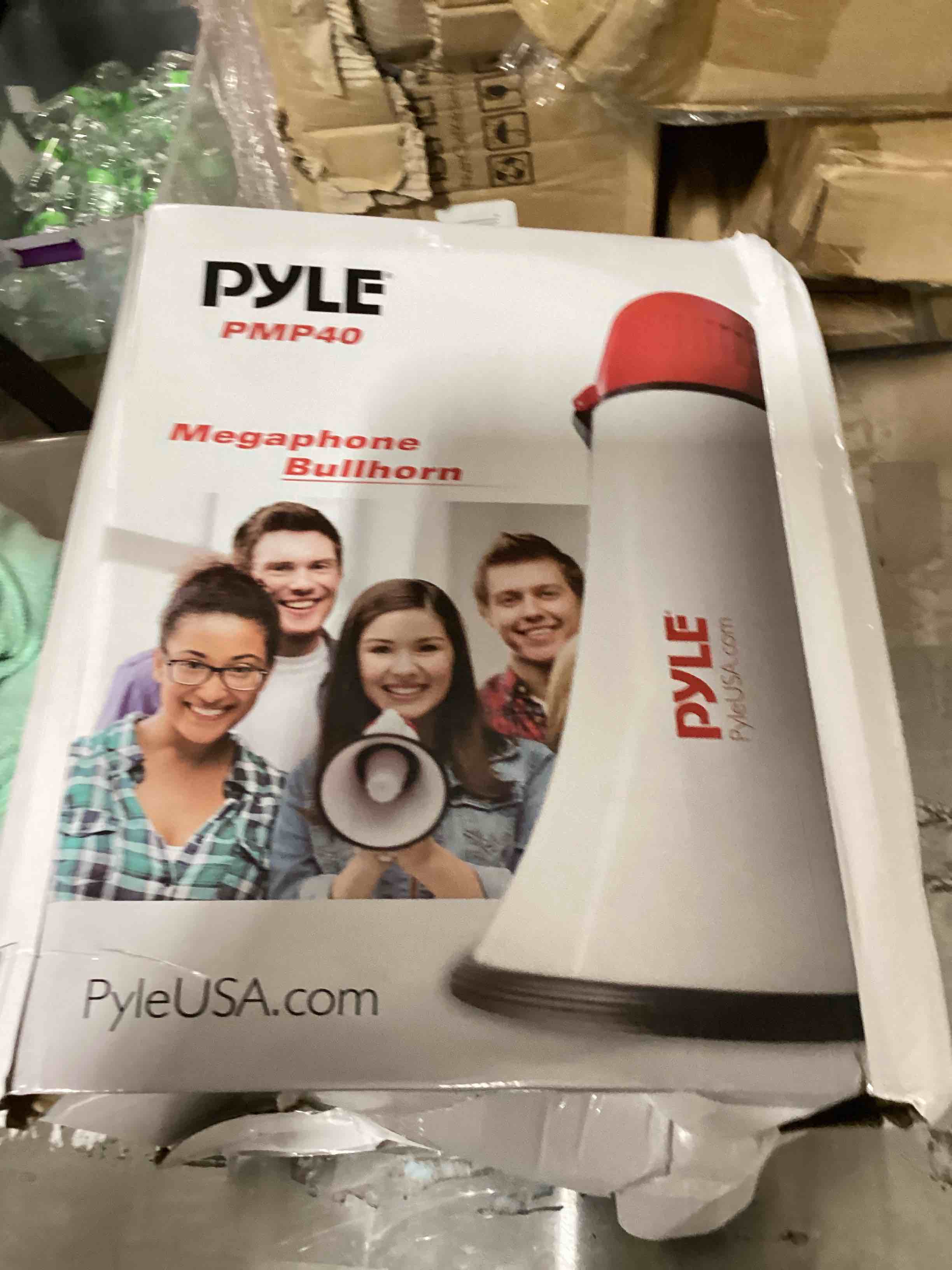 https://s3.amazonaws.com/lotting-images-prod/bidfta/PNK1837838_1756996040019.jpeg