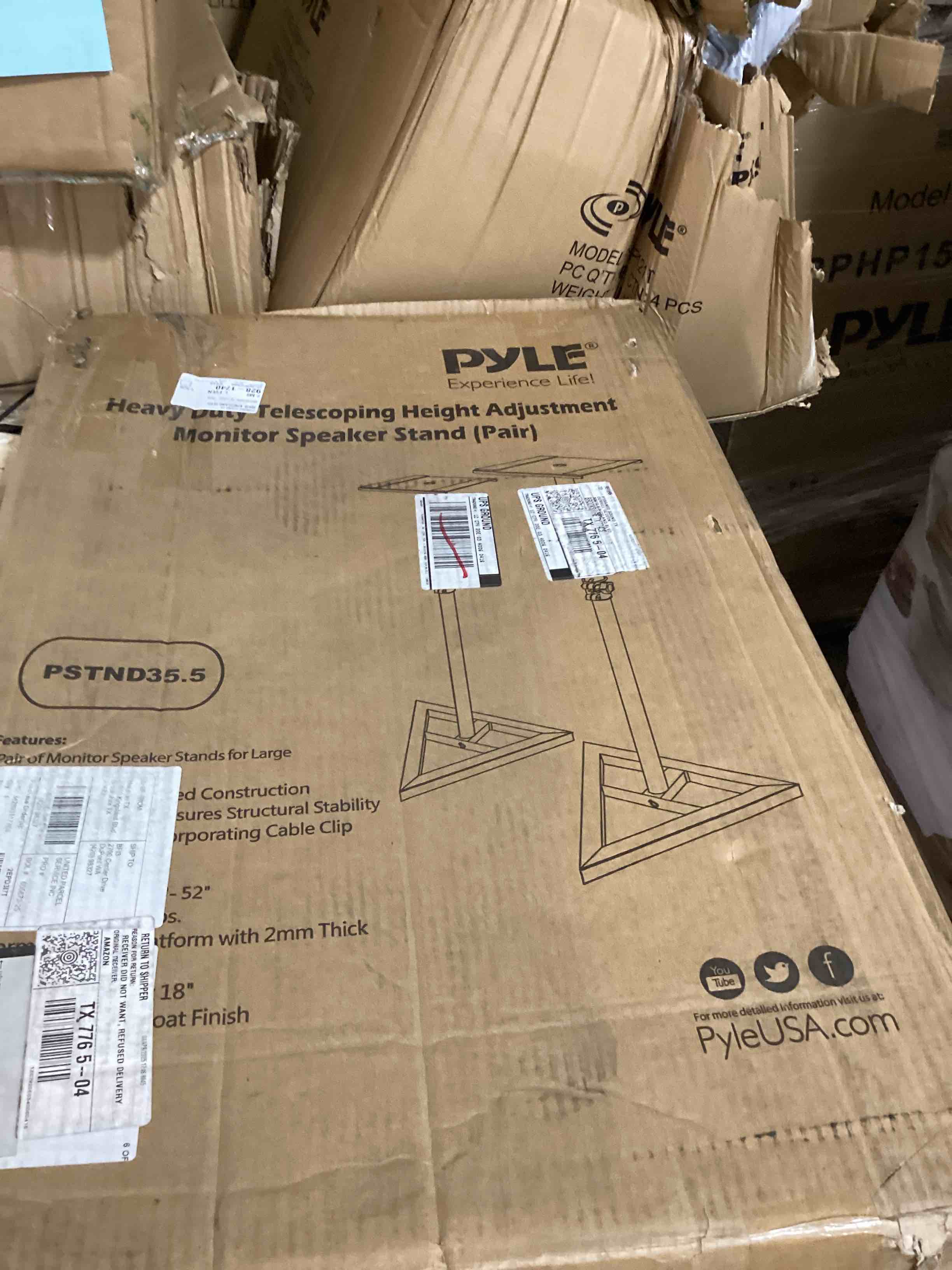 https://s3.amazonaws.com/lotting-images-prod/bidfta/PNK1837964_1757085237524.jpeg