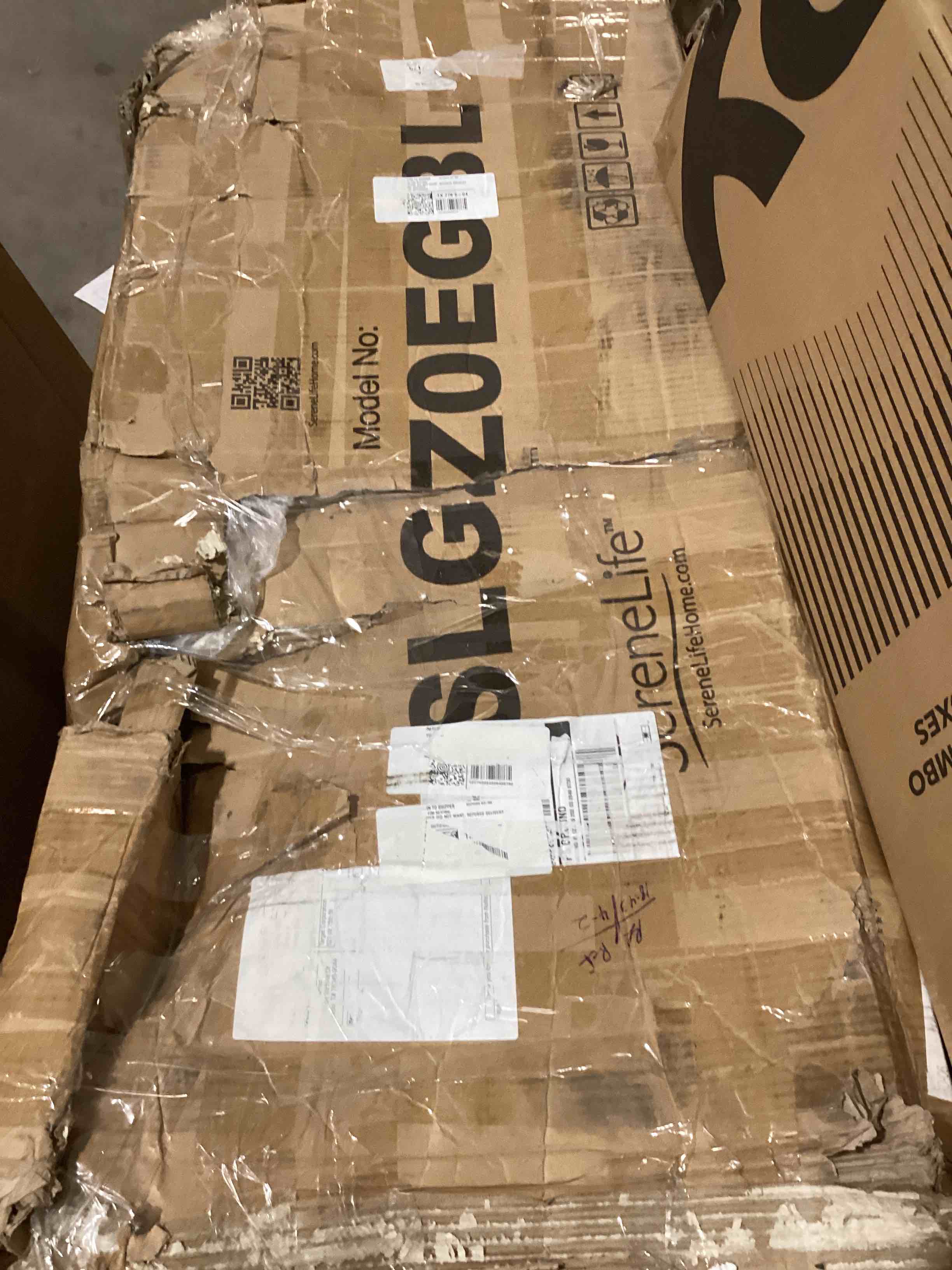 https://s3.amazonaws.com/lotting-images-prod/bidfta/PNK1837973_1757086732668.jpeg