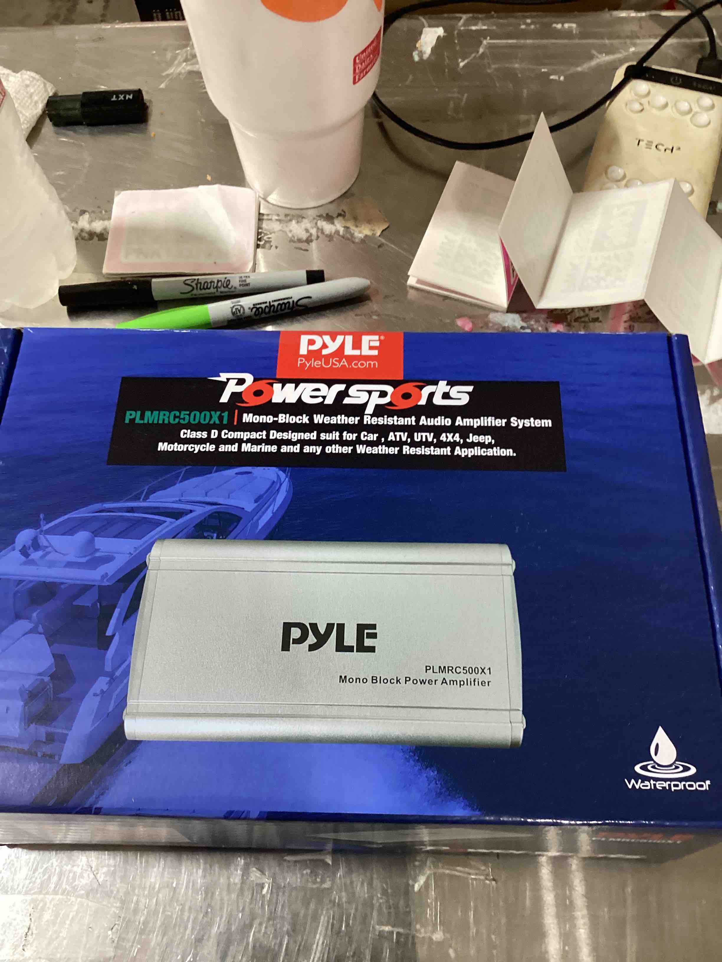 https://s3.amazonaws.com/lotting-images-prod/bidfta/PNK1837986_1757091128784.jpeg