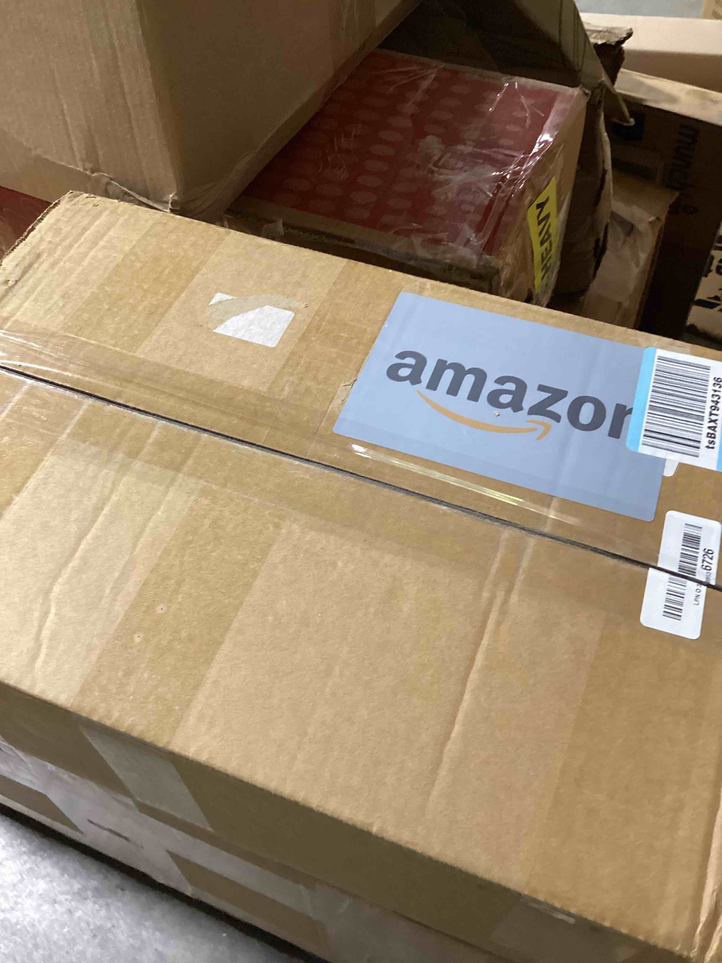 https://s3.amazonaws.com/lotting-images-prod/bidfta/PNK1838043_1757340559307.jpeg
