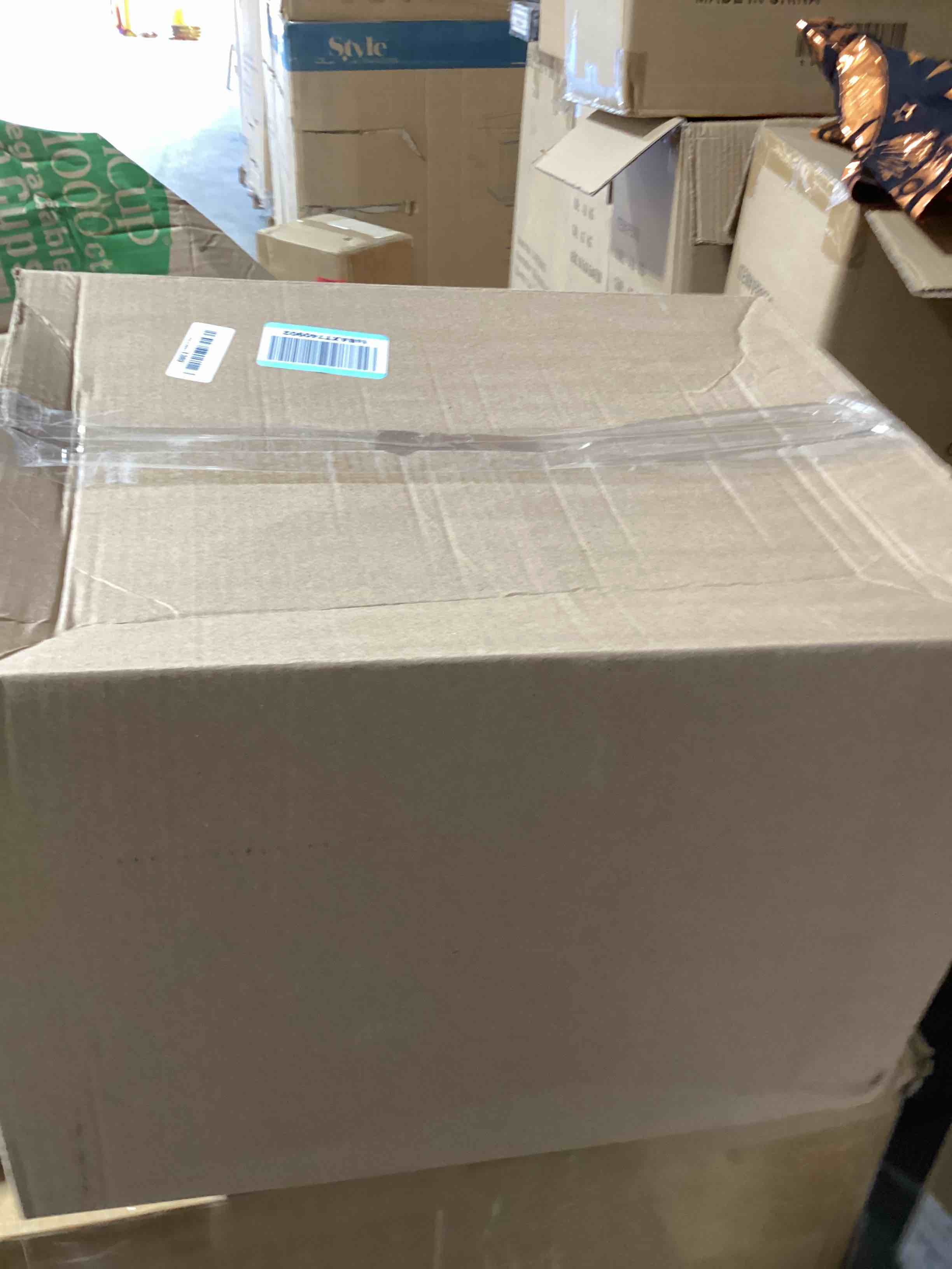 https://s3.amazonaws.com/lotting-images-prod/bidfta/PNK1838045_1757340921387.jpeg